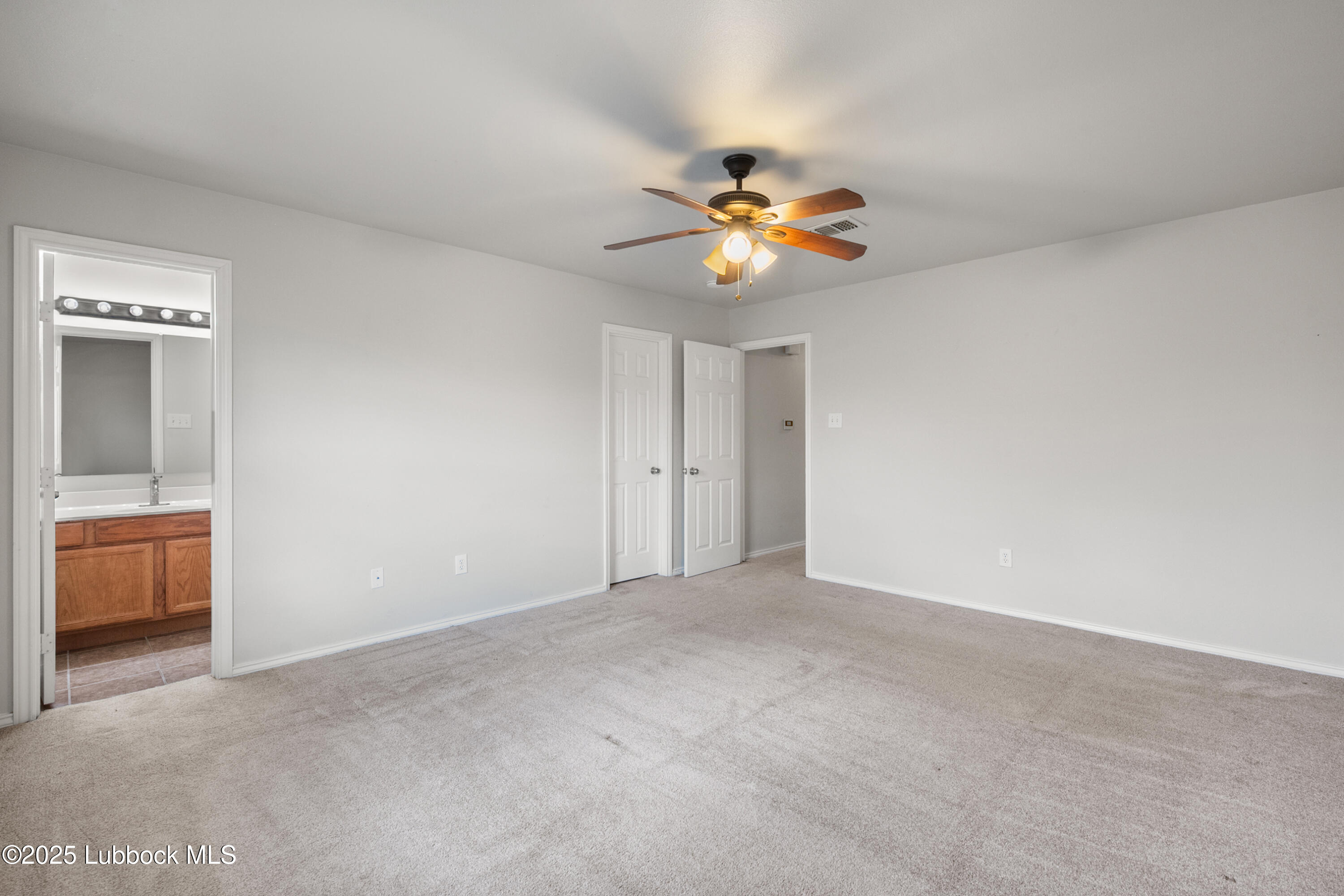 6508 94th Street Property Photo 10