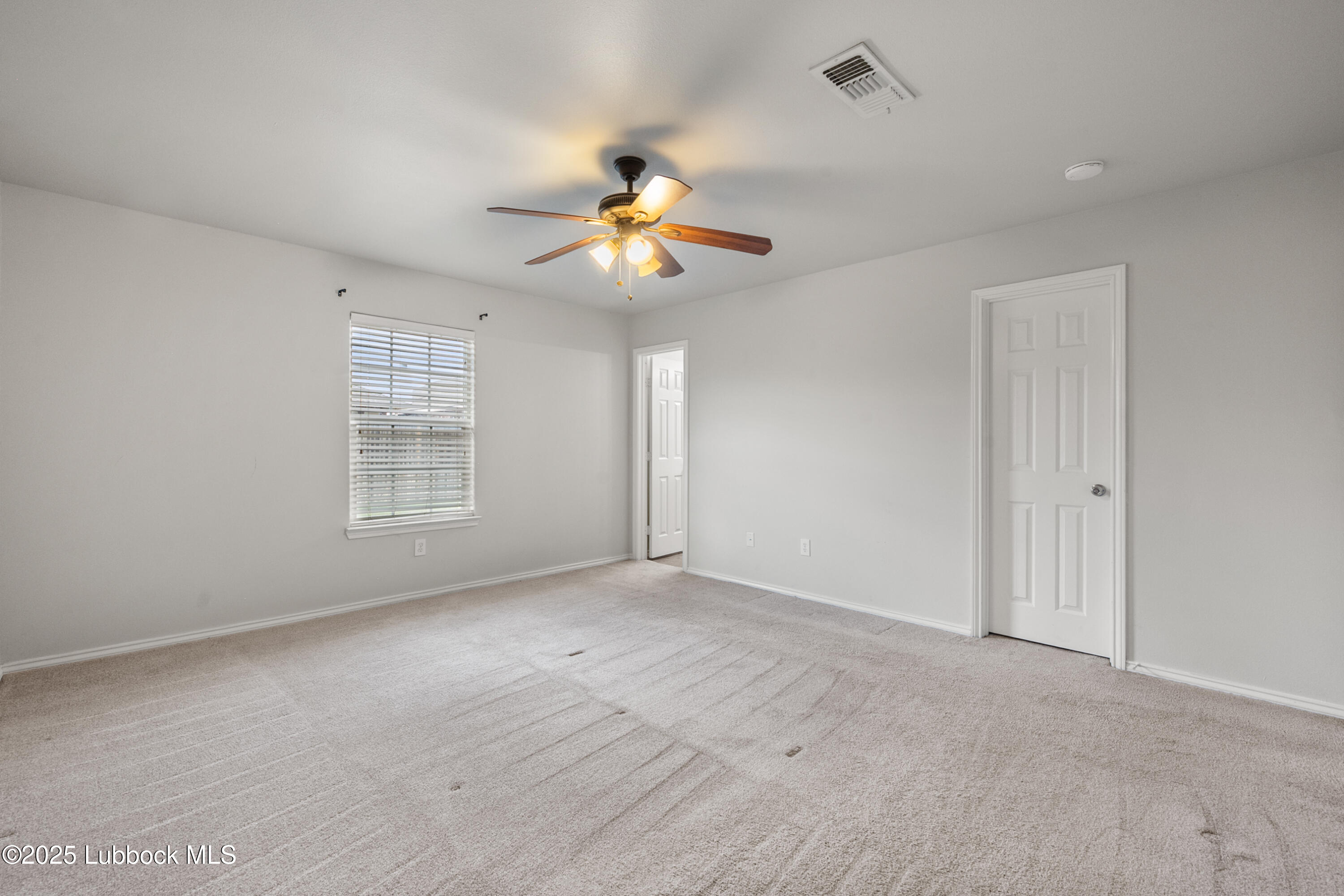 6508 94th Street Property Photo 11