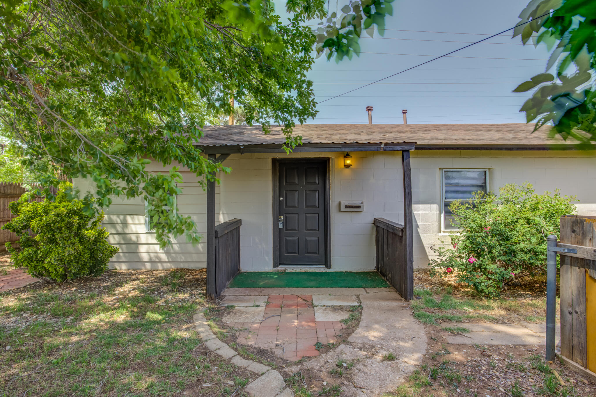 4716 42nd Street Property Photo 1