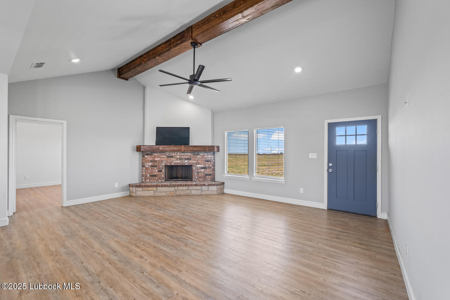 9410 N Fm 1729 Property Photo 8