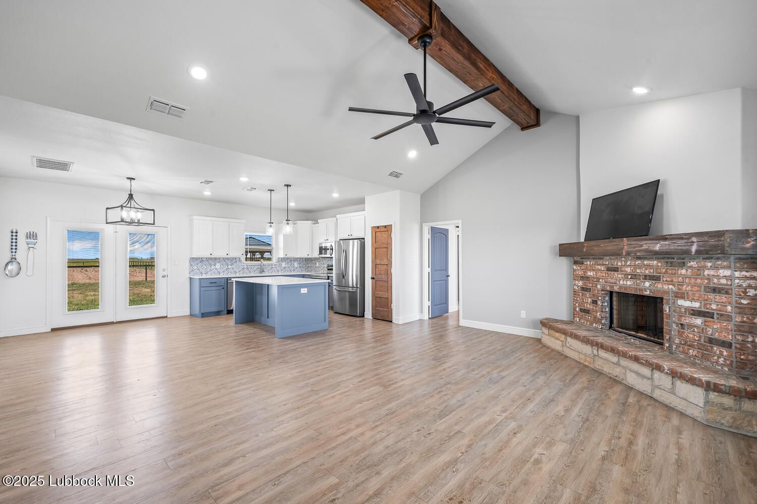 9410 N Fm 1729 Property Photo 15