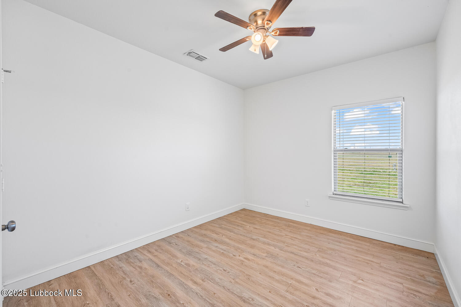9410 N Fm 1729 Property Photo 25