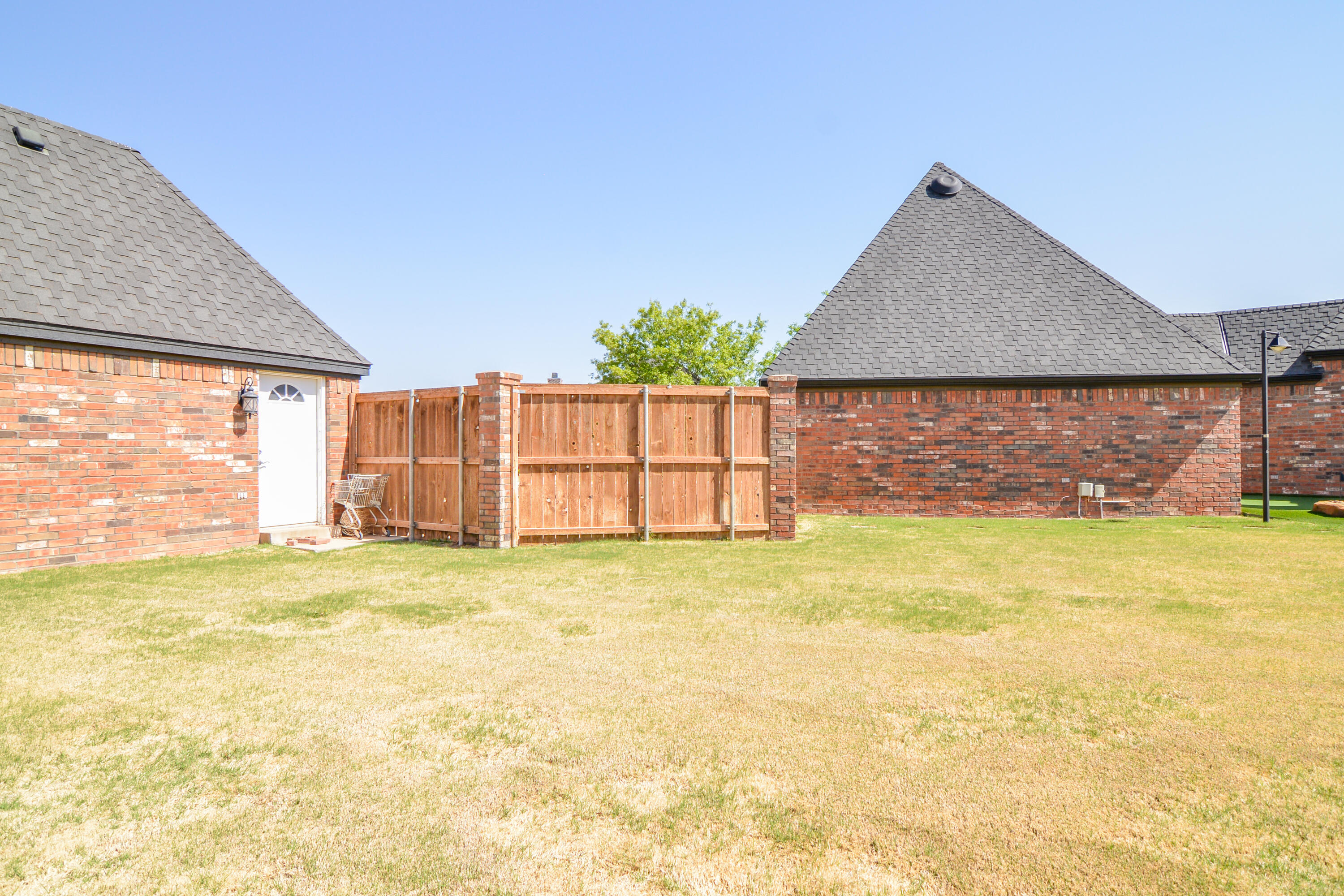 1106 N 14th Street Property Photo 86