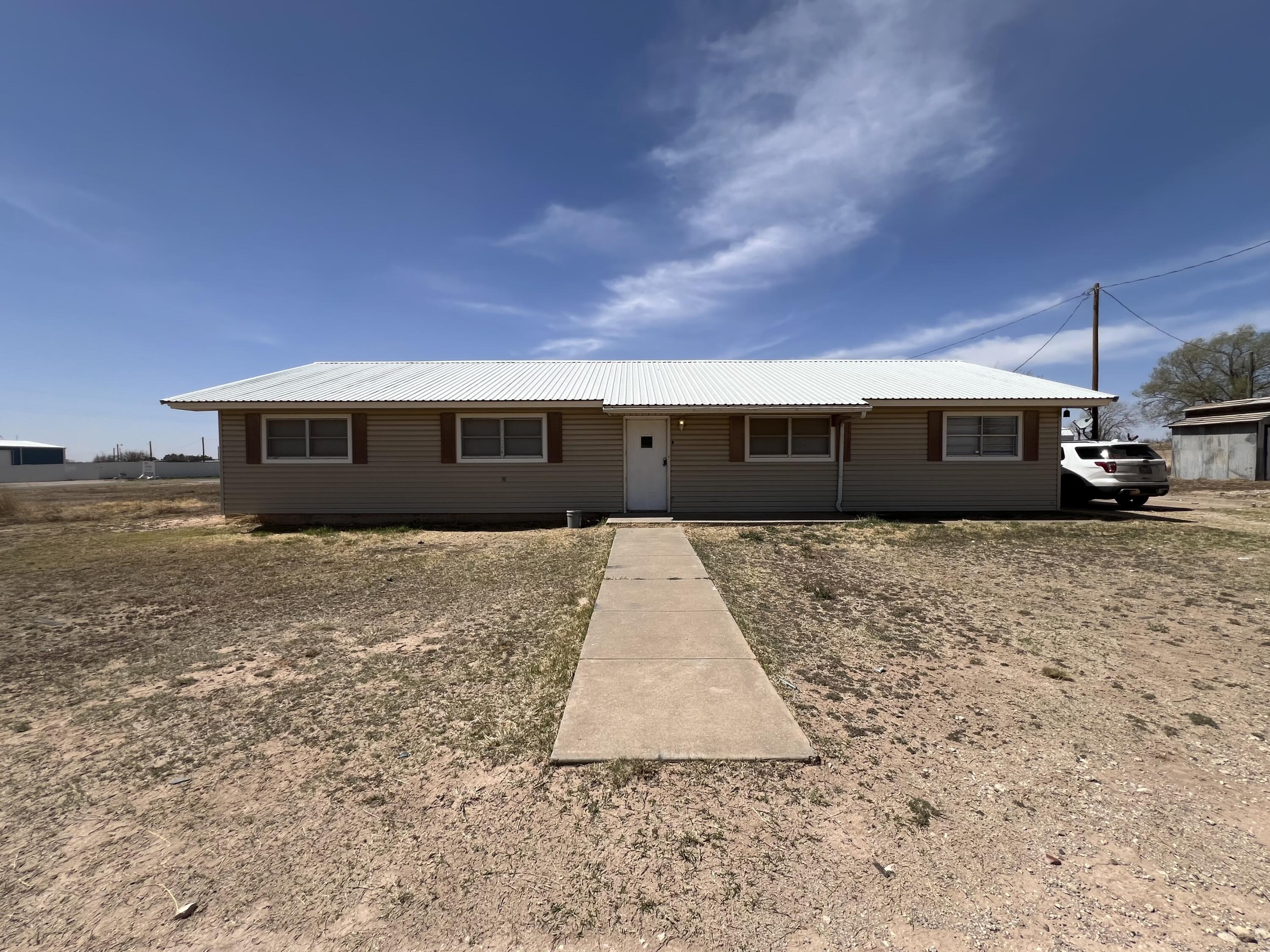 11702 County Rd 6900, B Property Photo 1
