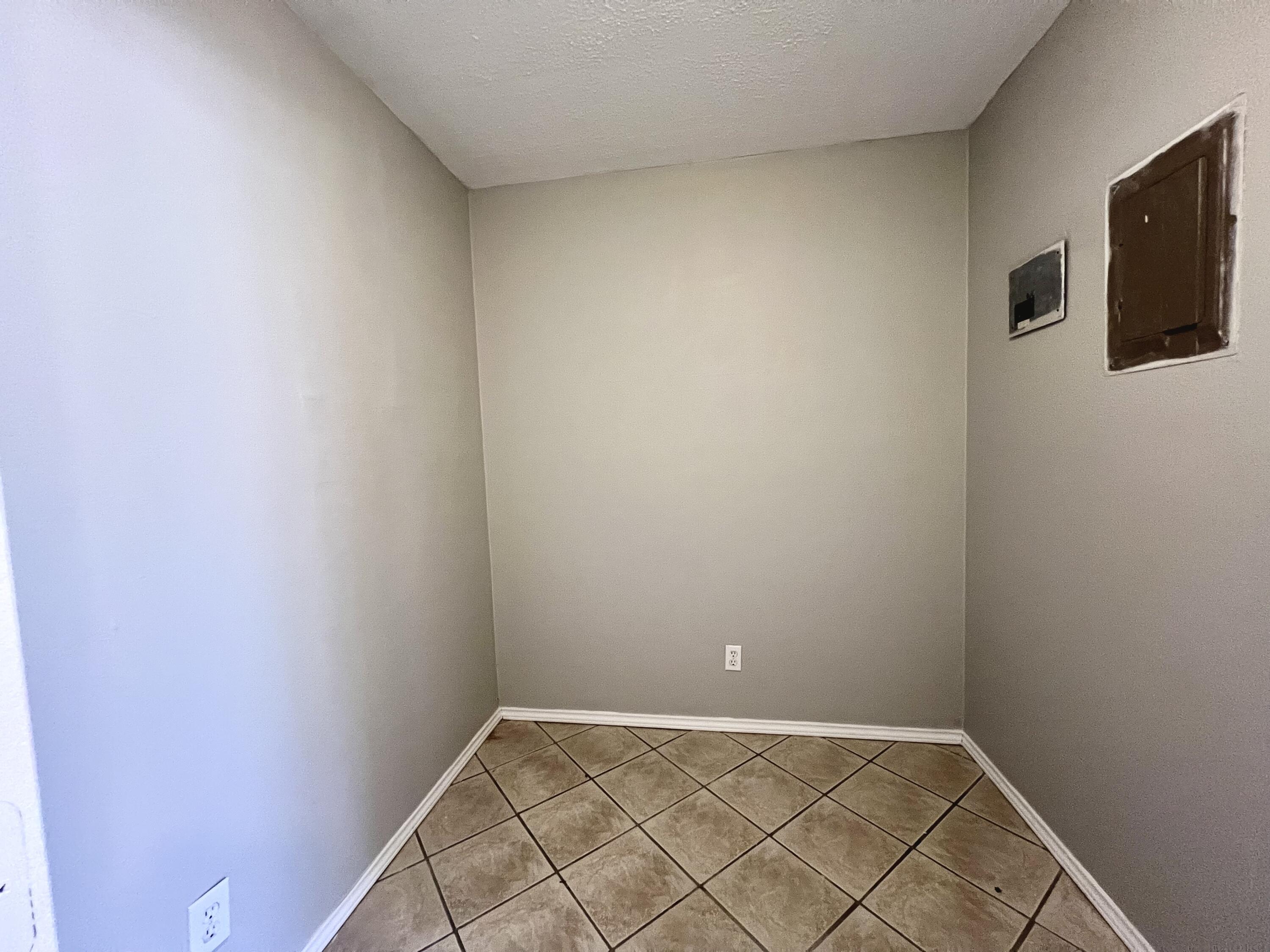 11702 County Rd 6900, B Property Photo 11
