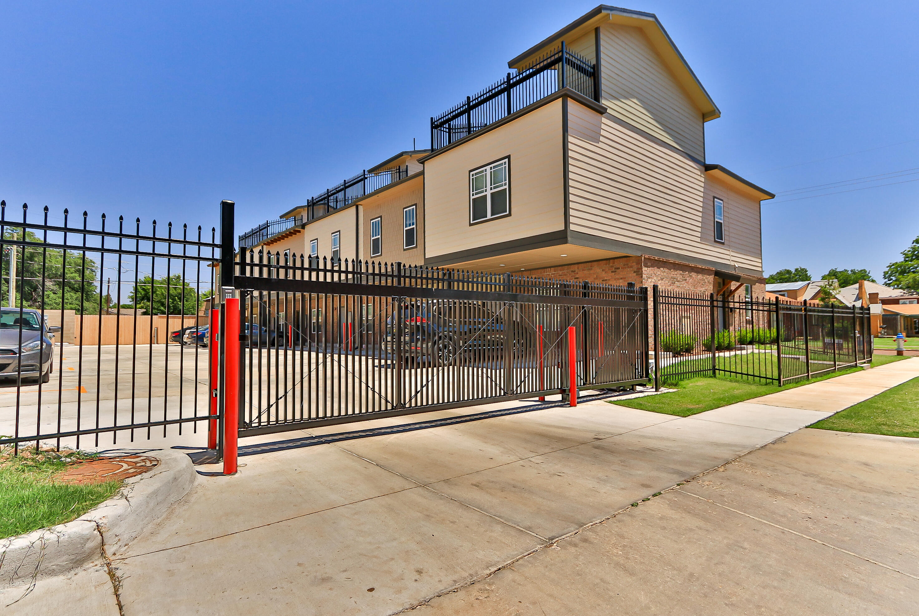 1512 Avenue W Property Photo 5