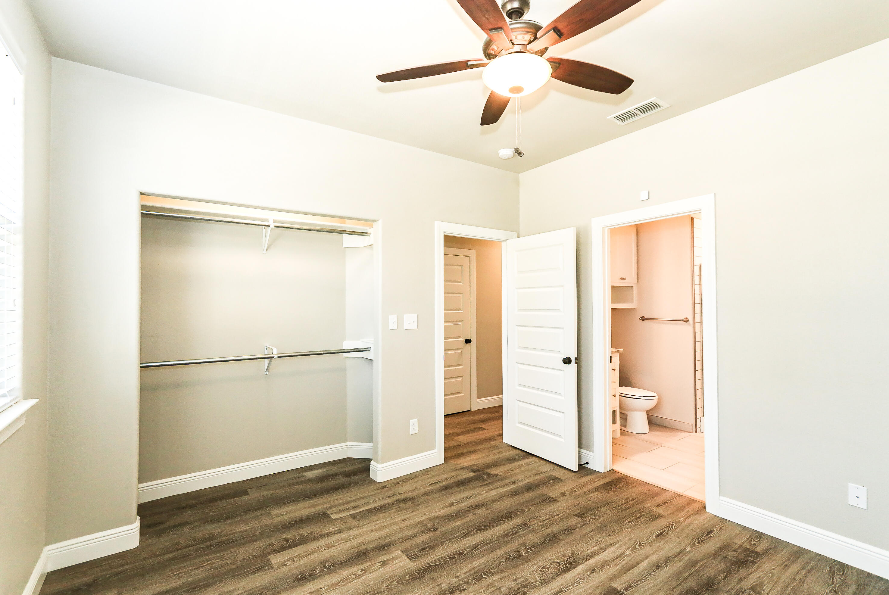 1512 Avenue W Property Photo 8