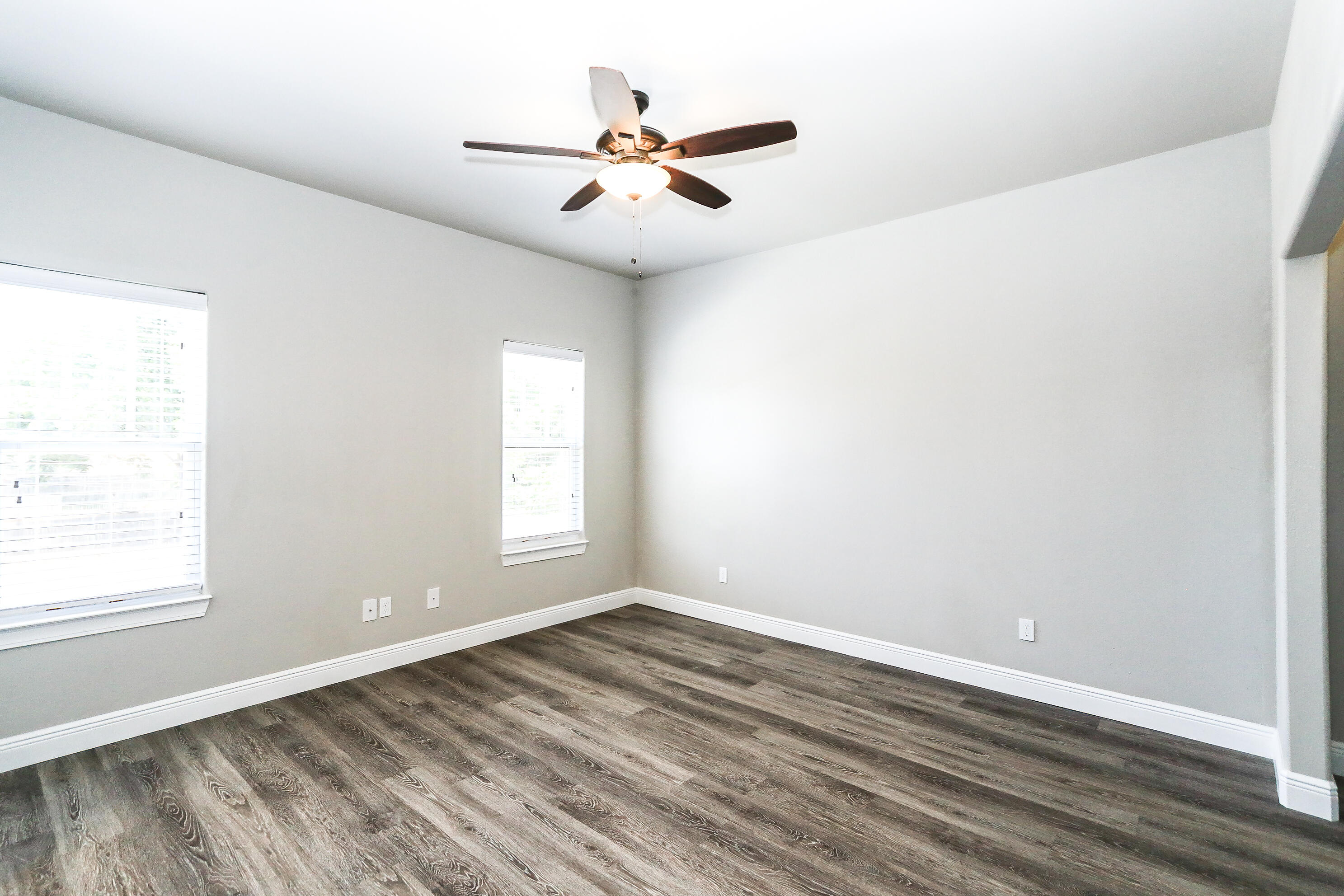 1512 Avenue W Property Photo 17