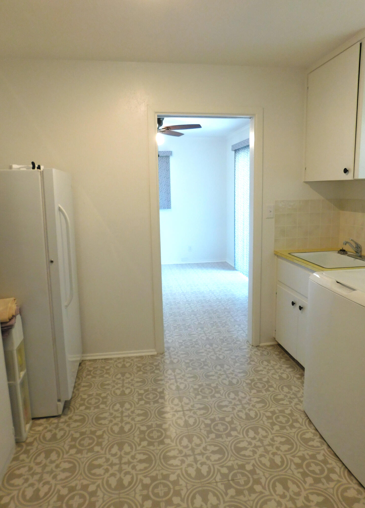1820 W Ave B Property Photo 9