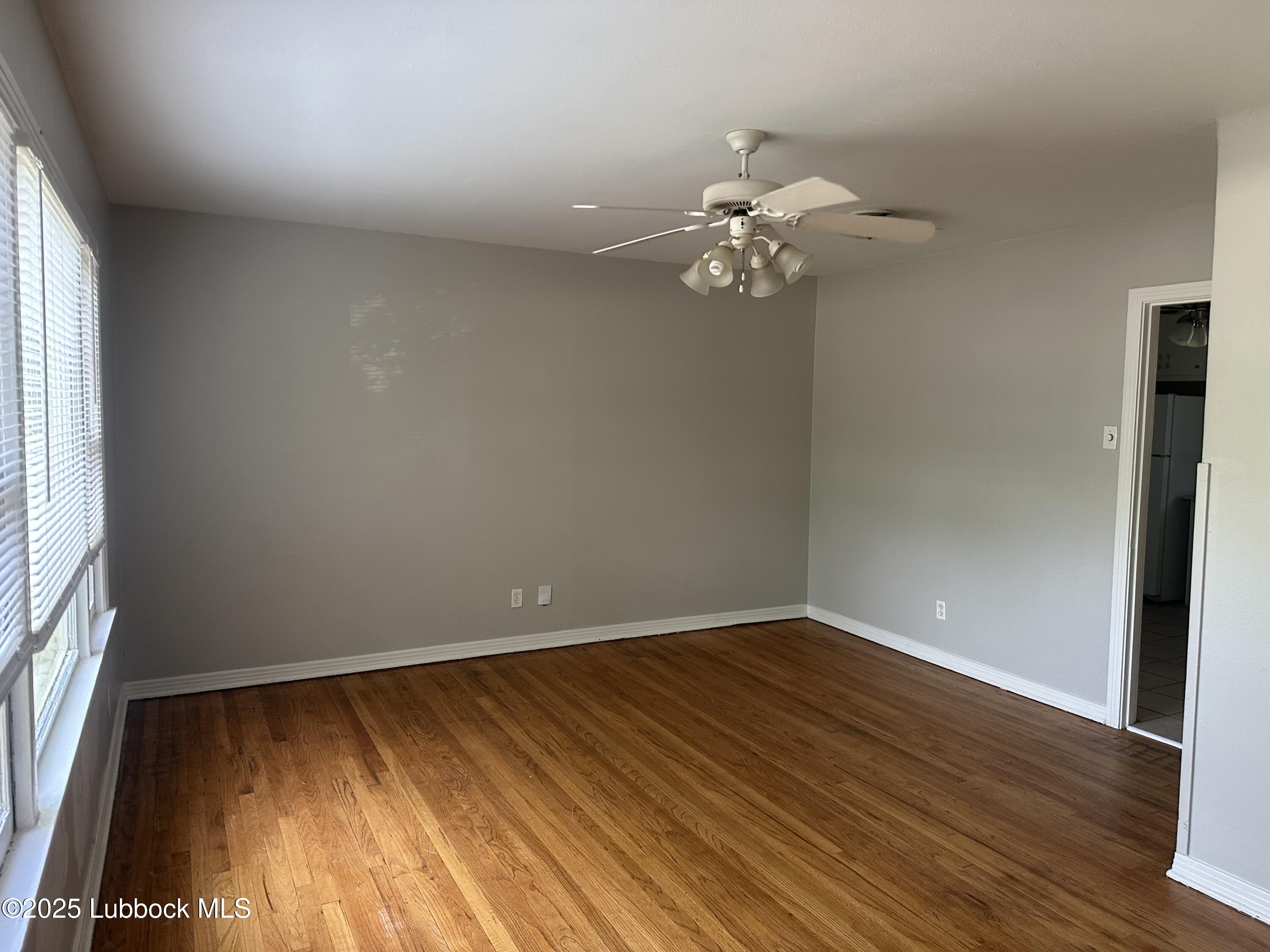 4008 32nd Street Property Photo 4