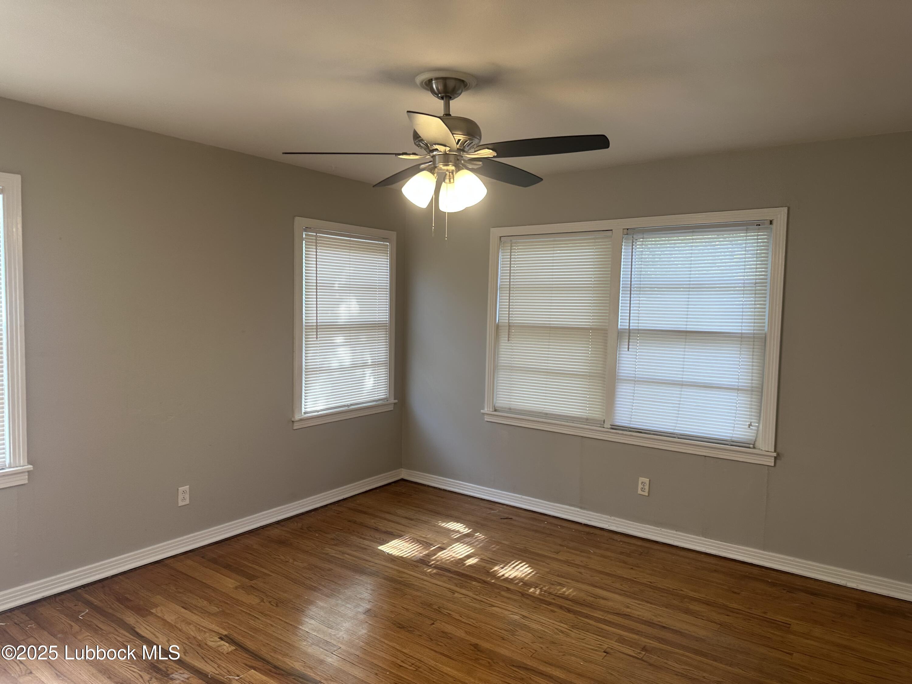 4008 32nd Street Property Photo 10