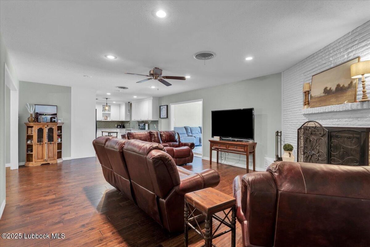 227 Willowwood Lane Property Photo 5