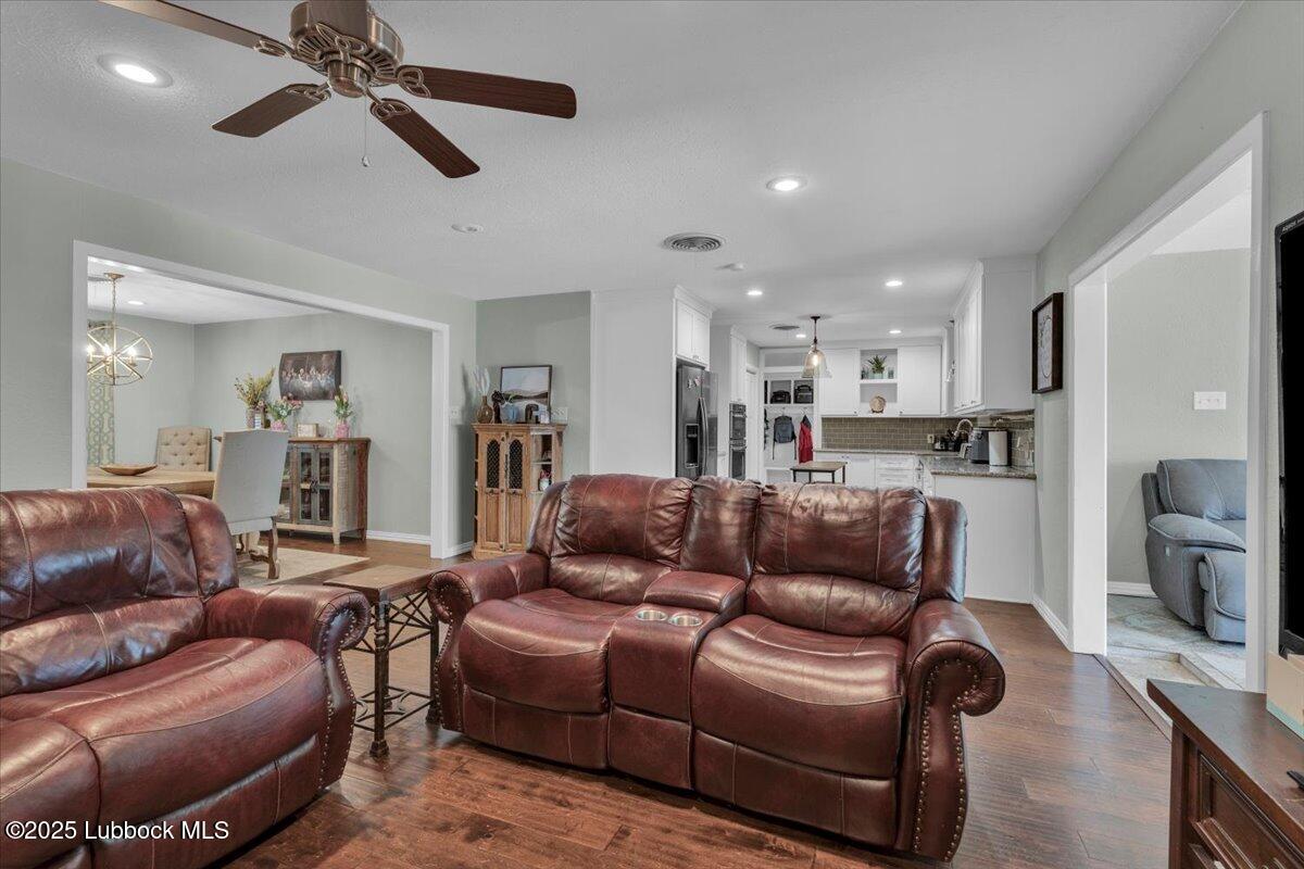 227 Willowwood Lane Property Photo 8