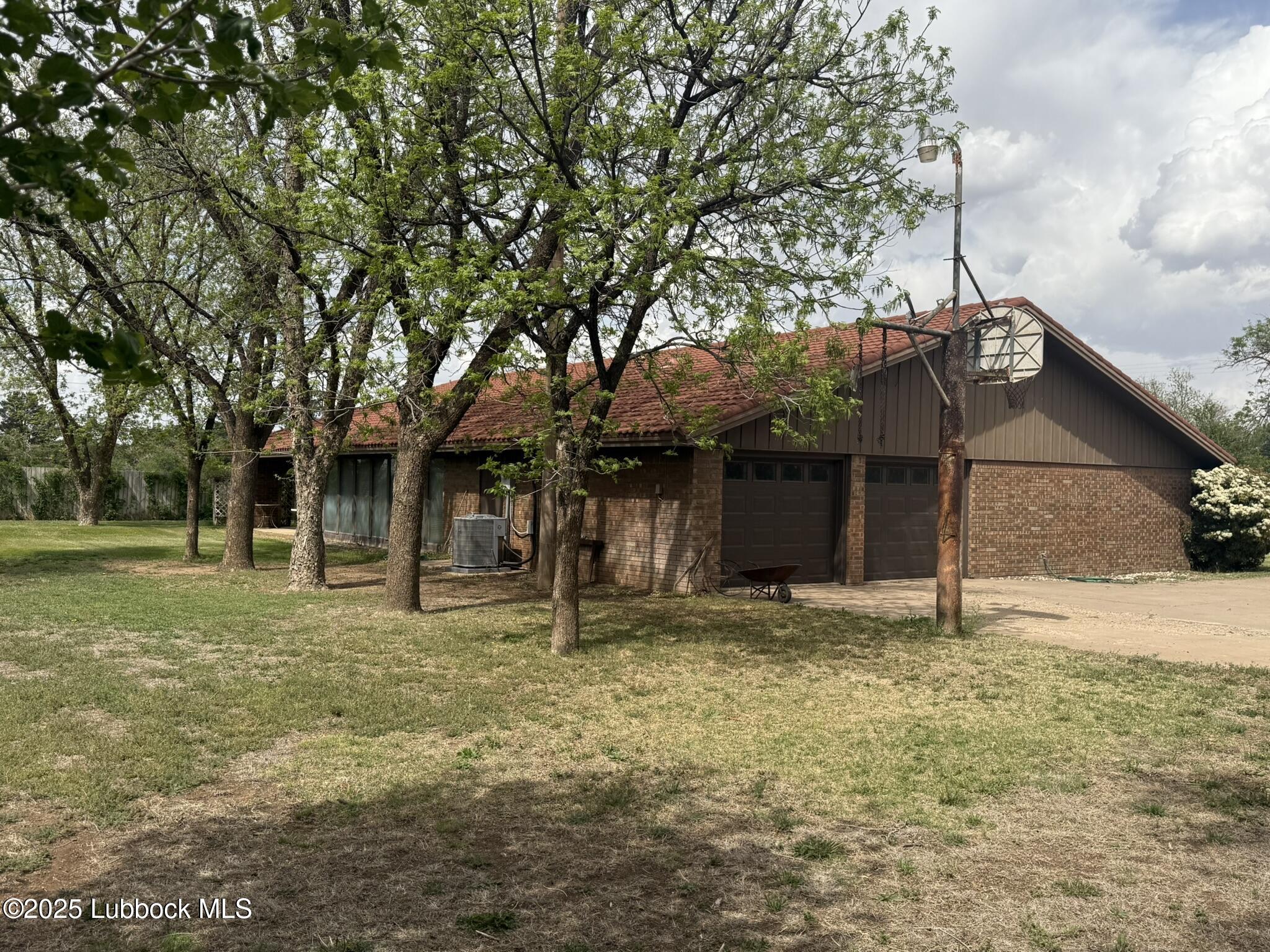 101 Dana Avenue Property Photo 3