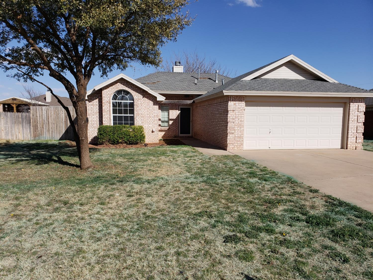 9705 Ave W Property Photo