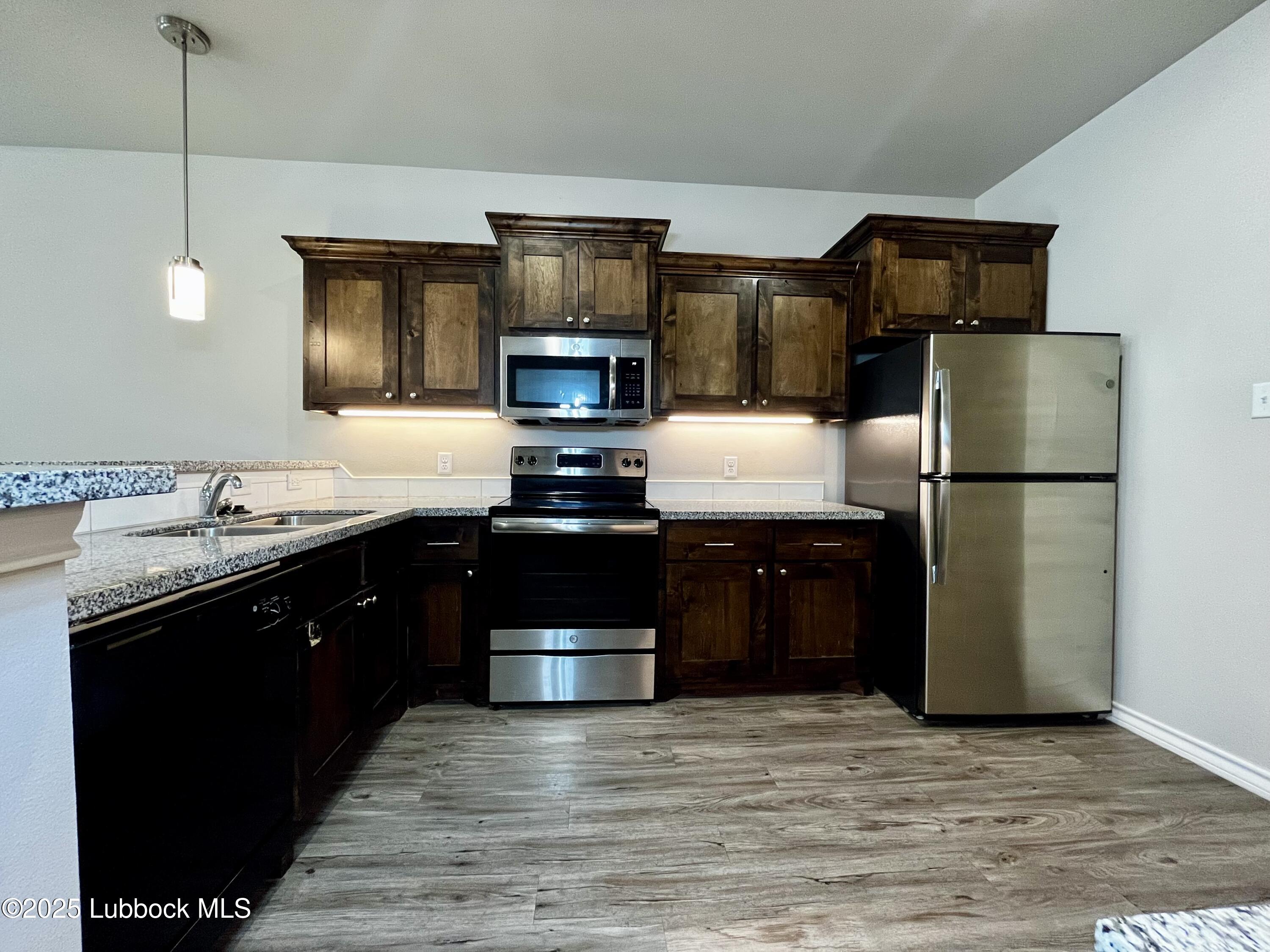 3404 25th Street, 4 Property Photo 4