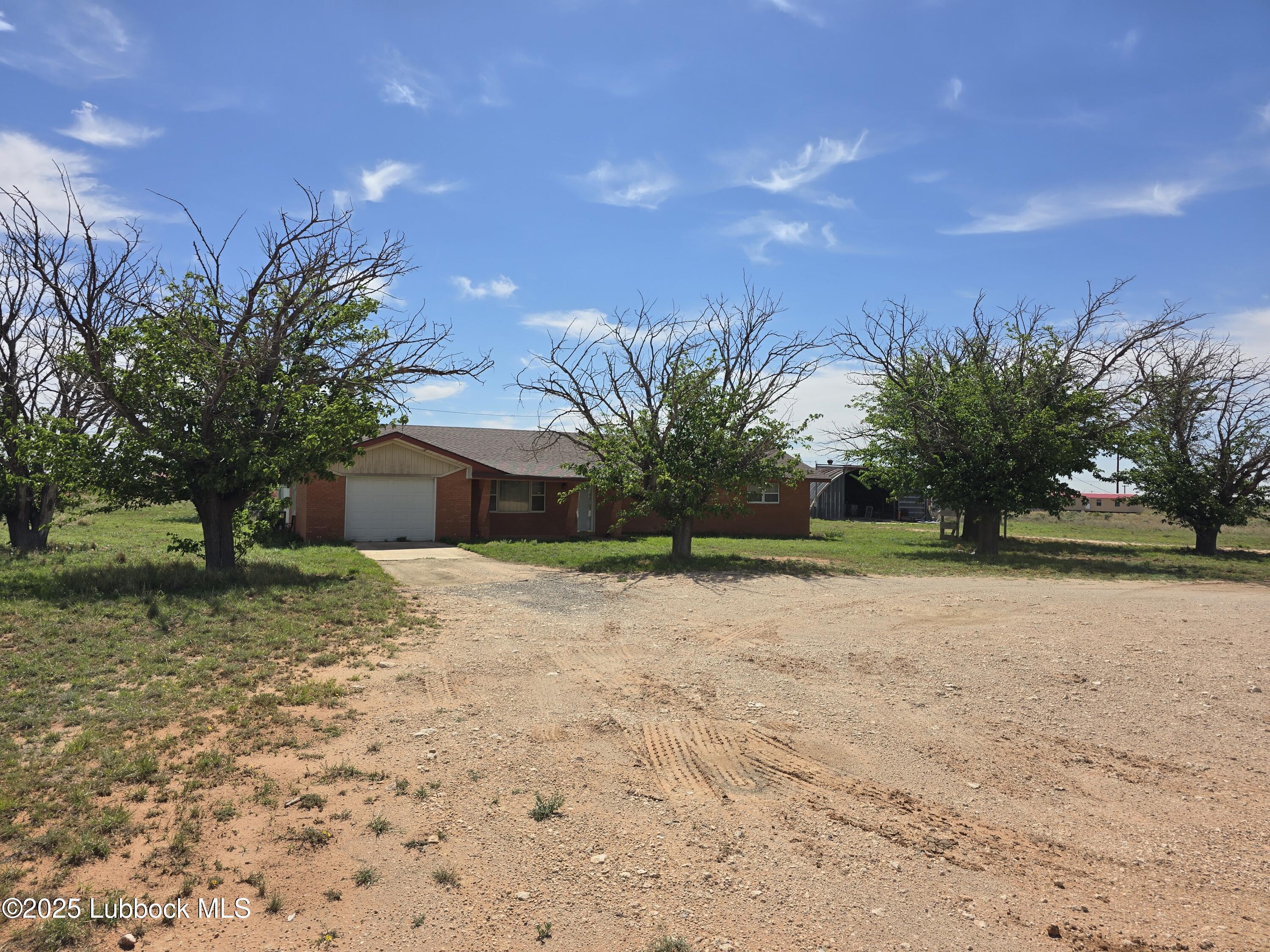 1681 Co Rd 380 Property Photo 1