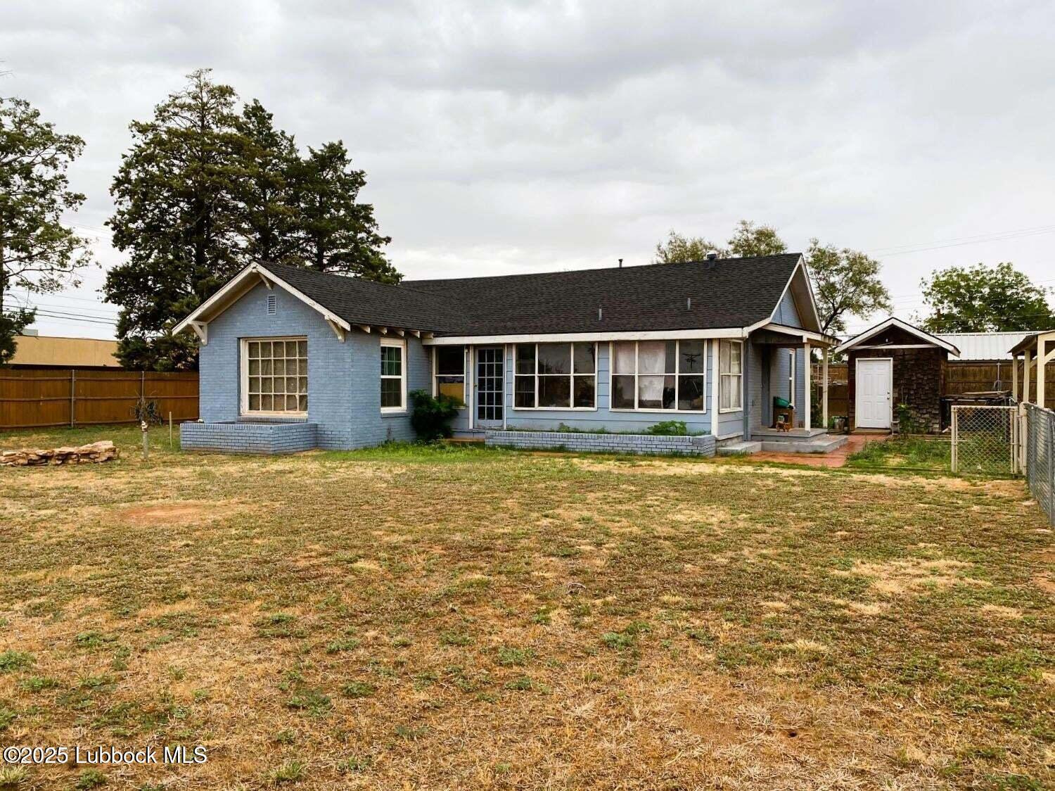 301 Cactus Drive Property Photo 1