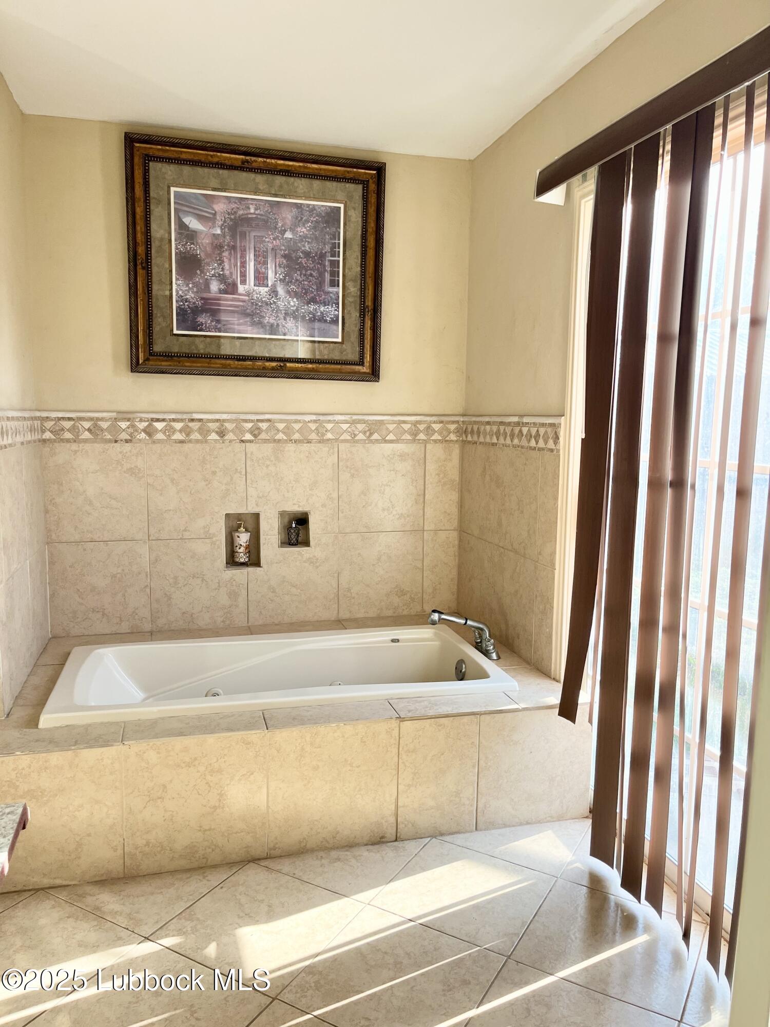 301 Cactus Drive Property Photo 9
