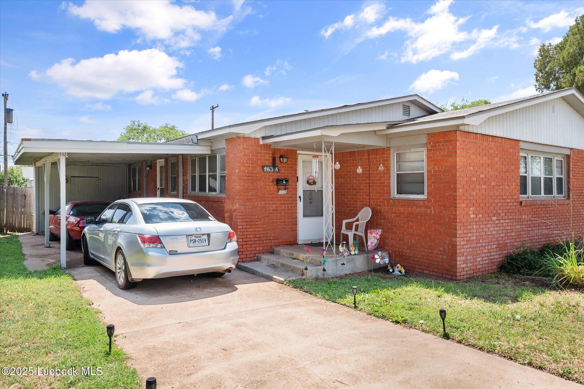 Duplex Package - 4419 31st Street Property Photo 7