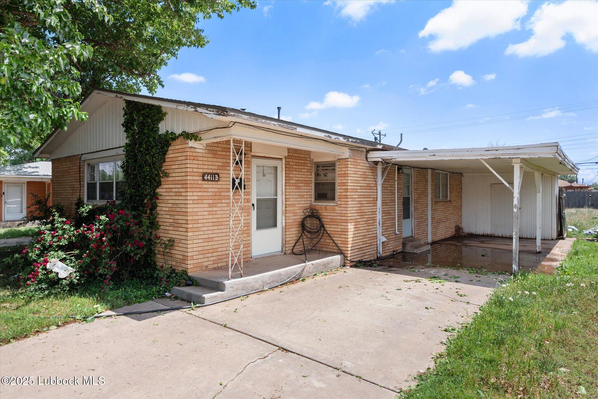 Duplex Package - 4419 31st Street Property Photo 8