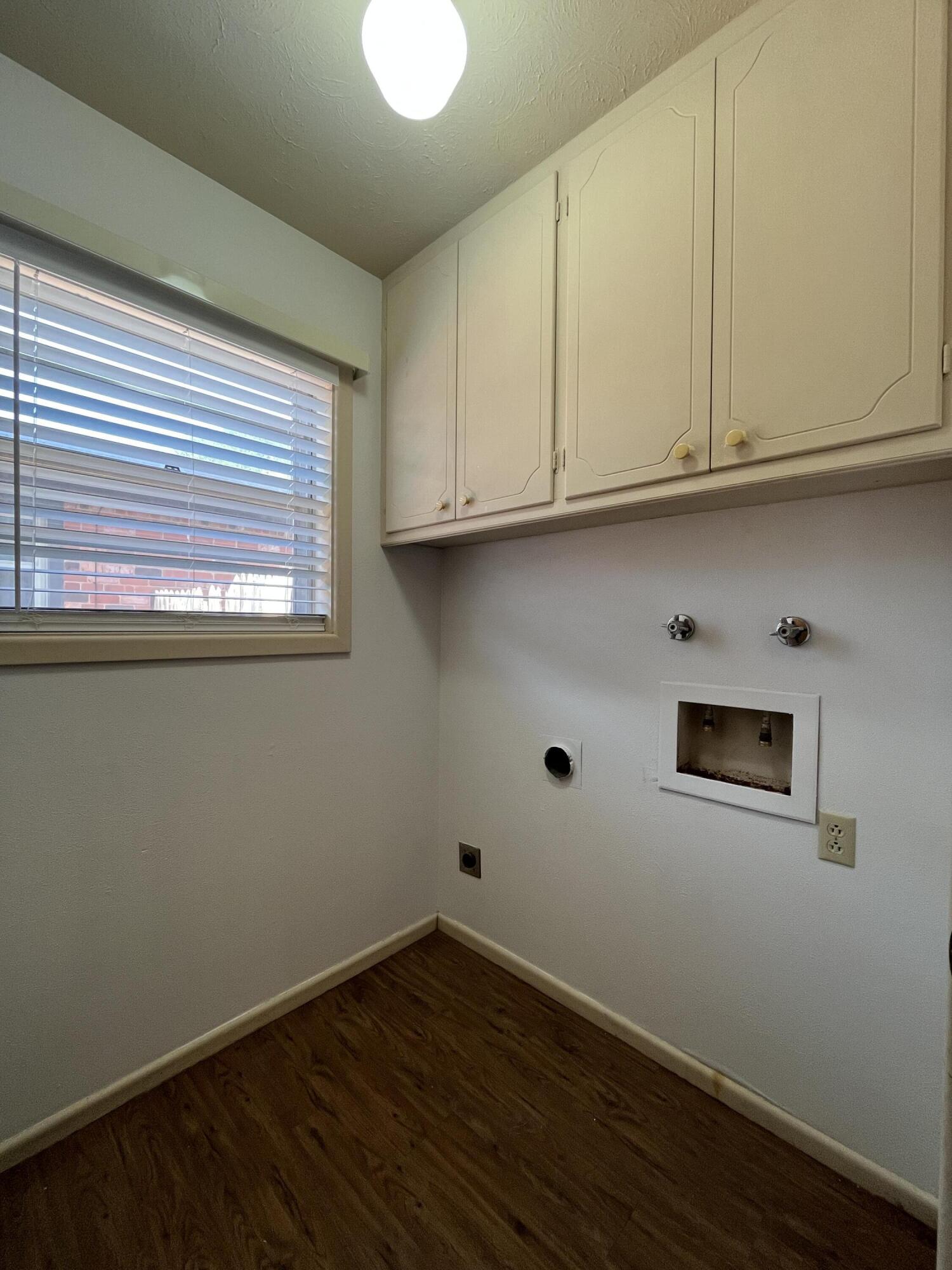3614 56th Street Property Photo 11