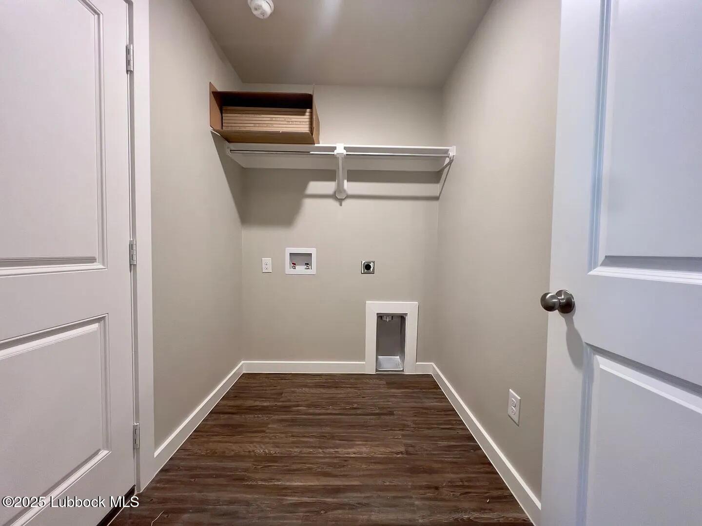 2016 Kenwood Avenue Property Photo 10
