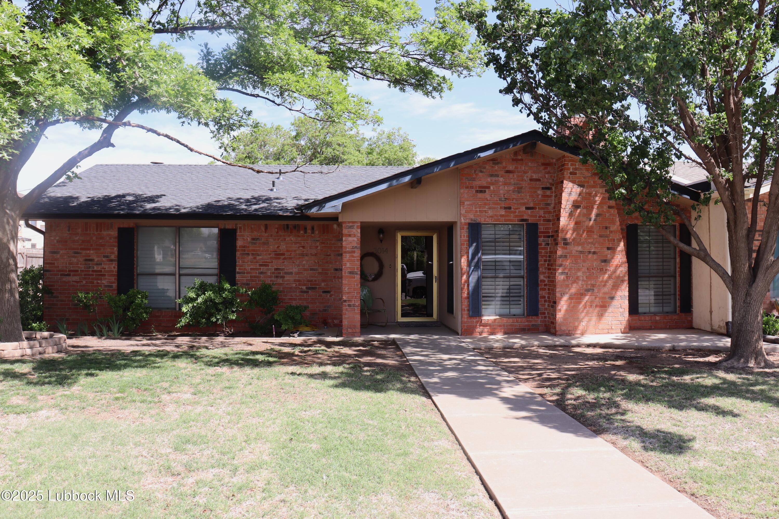 3014 Edgemere Drive, 3 Property Photo 1