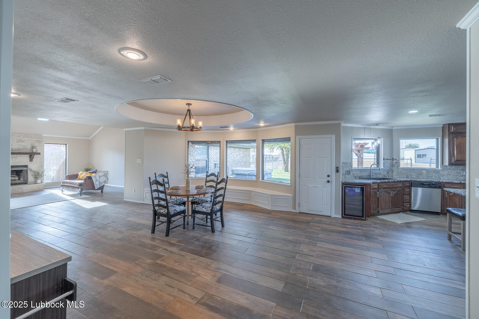 6712 Santa Fe Drive Property Photo 9