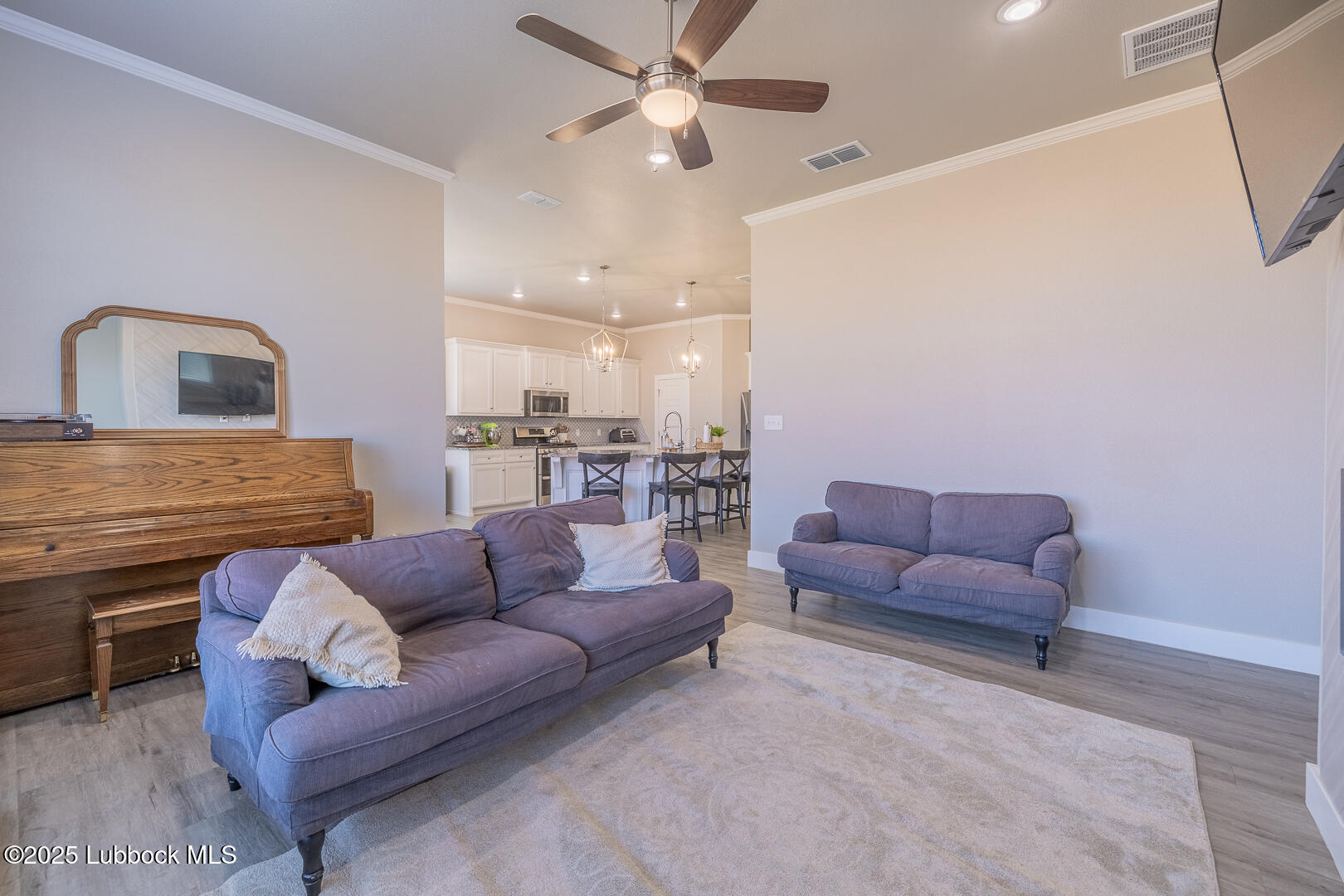 9613 Homestead Avenue Property Photo 35