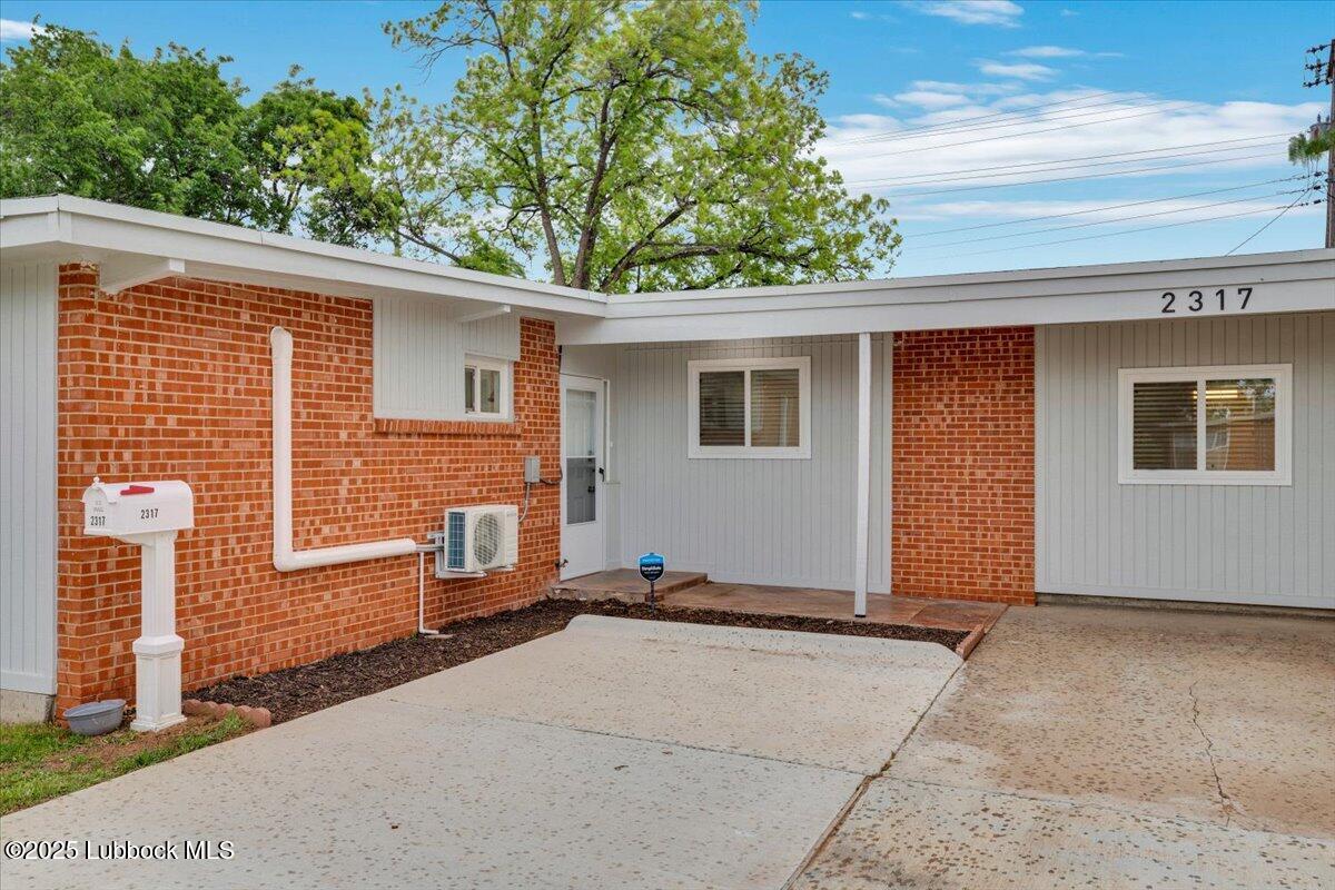 2317 49th Street Property Photo 2