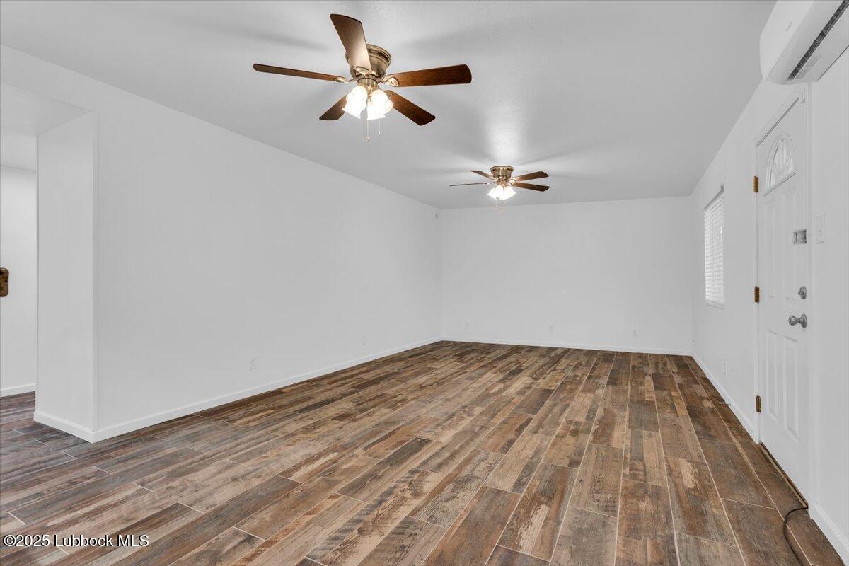 2317 49th Street Property Photo 8