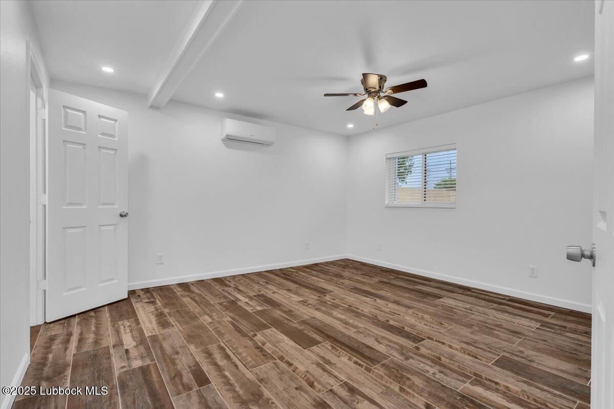 2317 49th Street Property Photo 13