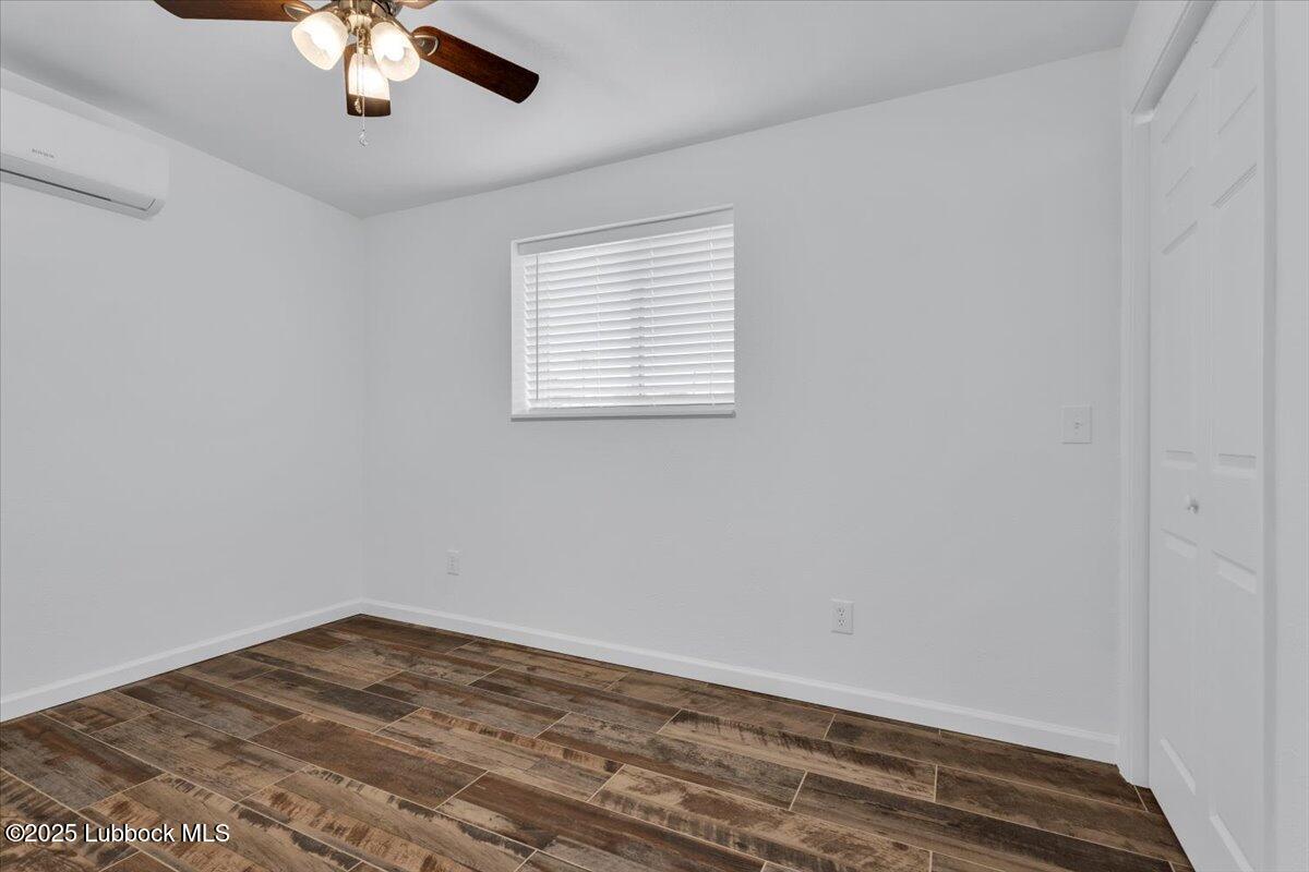 2317 49th Street Property Photo 23