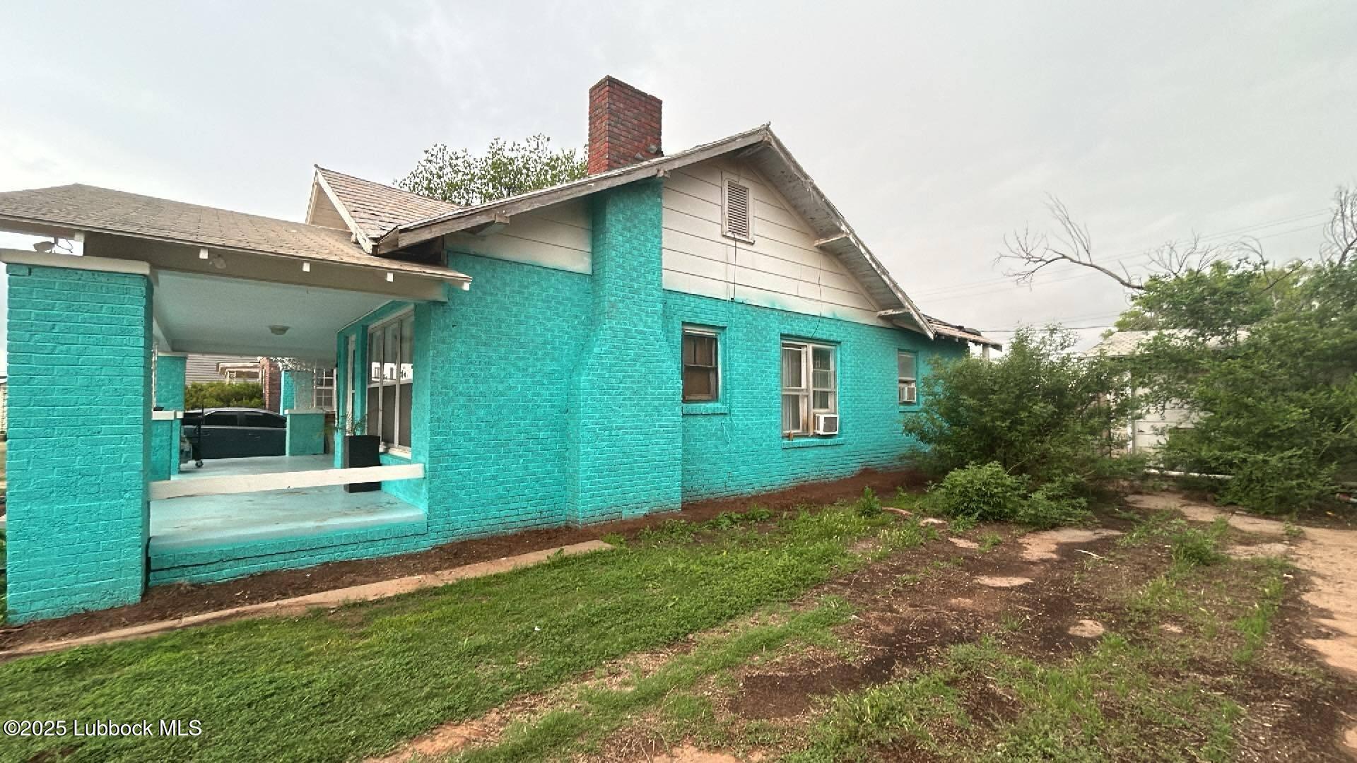 511 Trumbull Avenue Property Photo 5