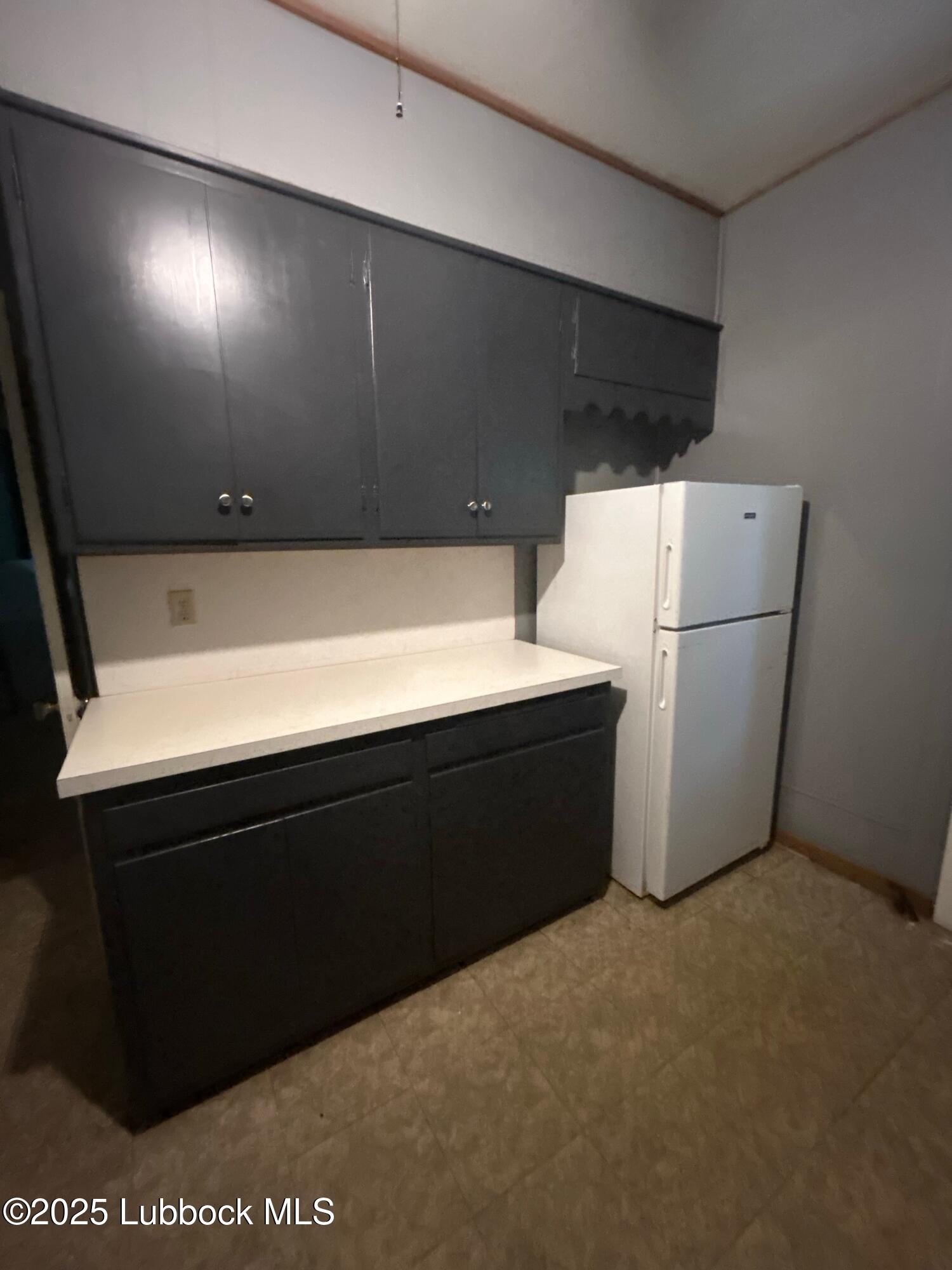511 Trumbull Avenue Property Photo 20