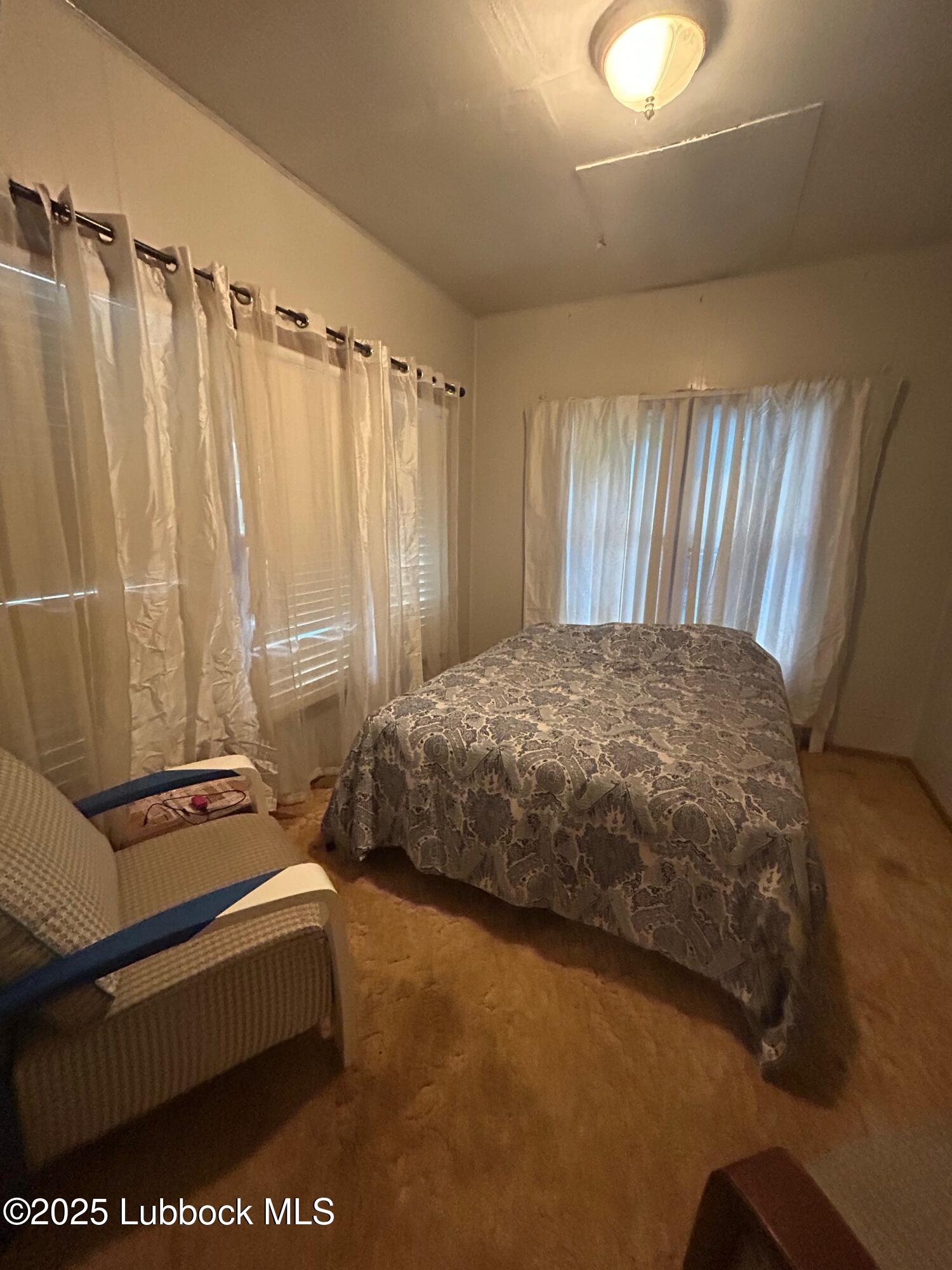 511 Trumbull Avenue Property Photo 27