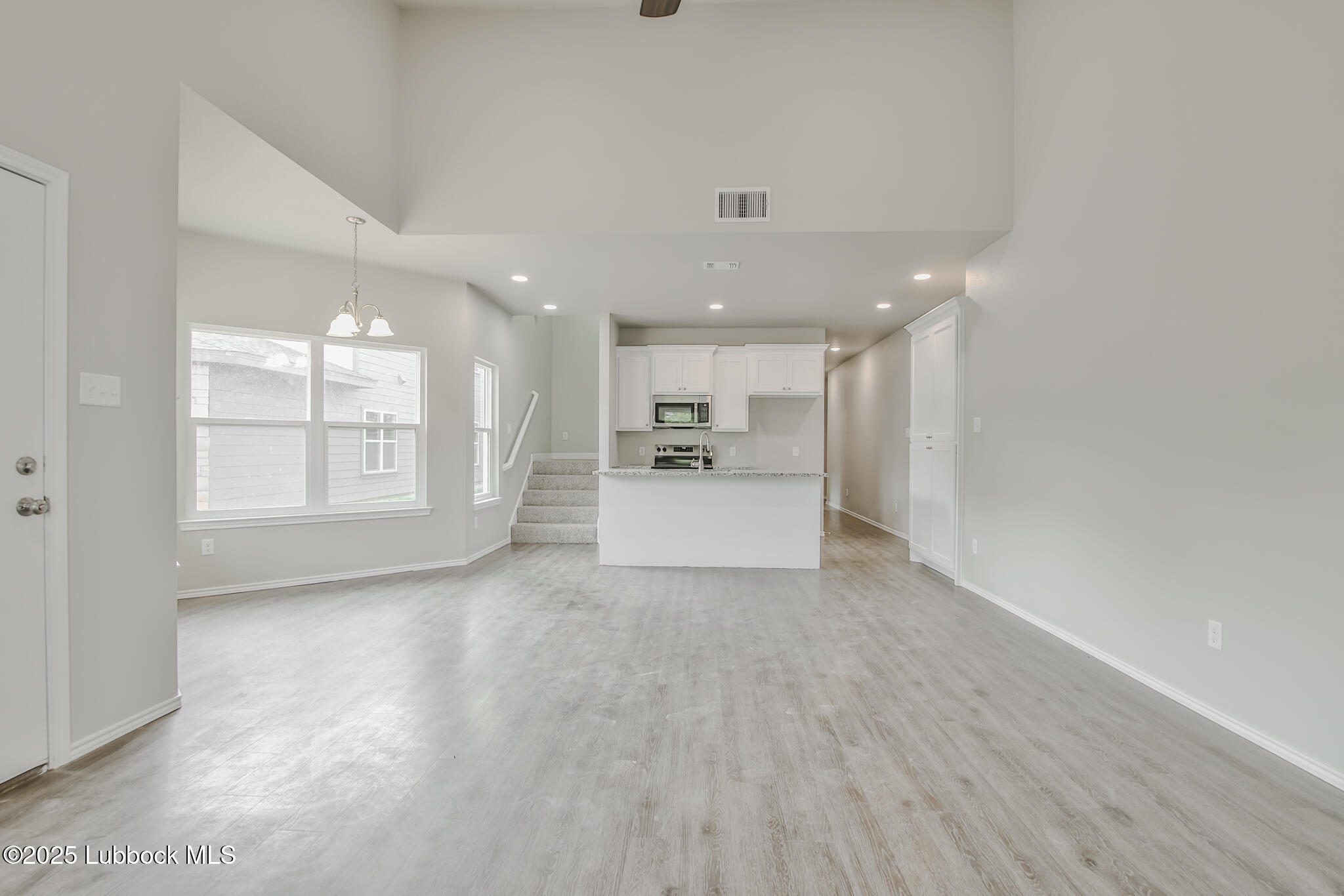 3119-3121 74th Street Property Photo 4