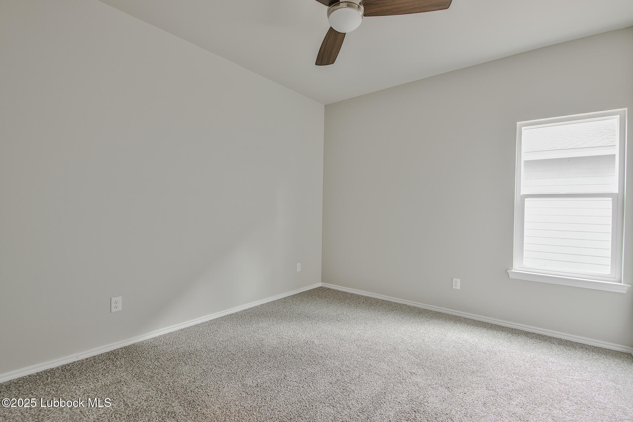 3119-3121 74th Street Property Photo 17