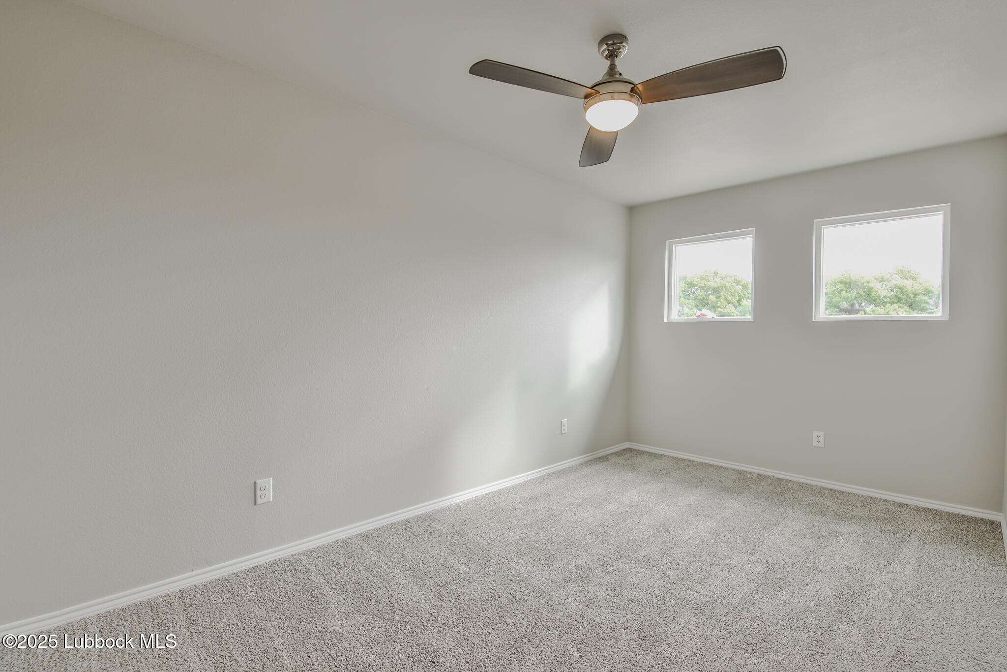 3119-3121 74th Street Property Photo 23