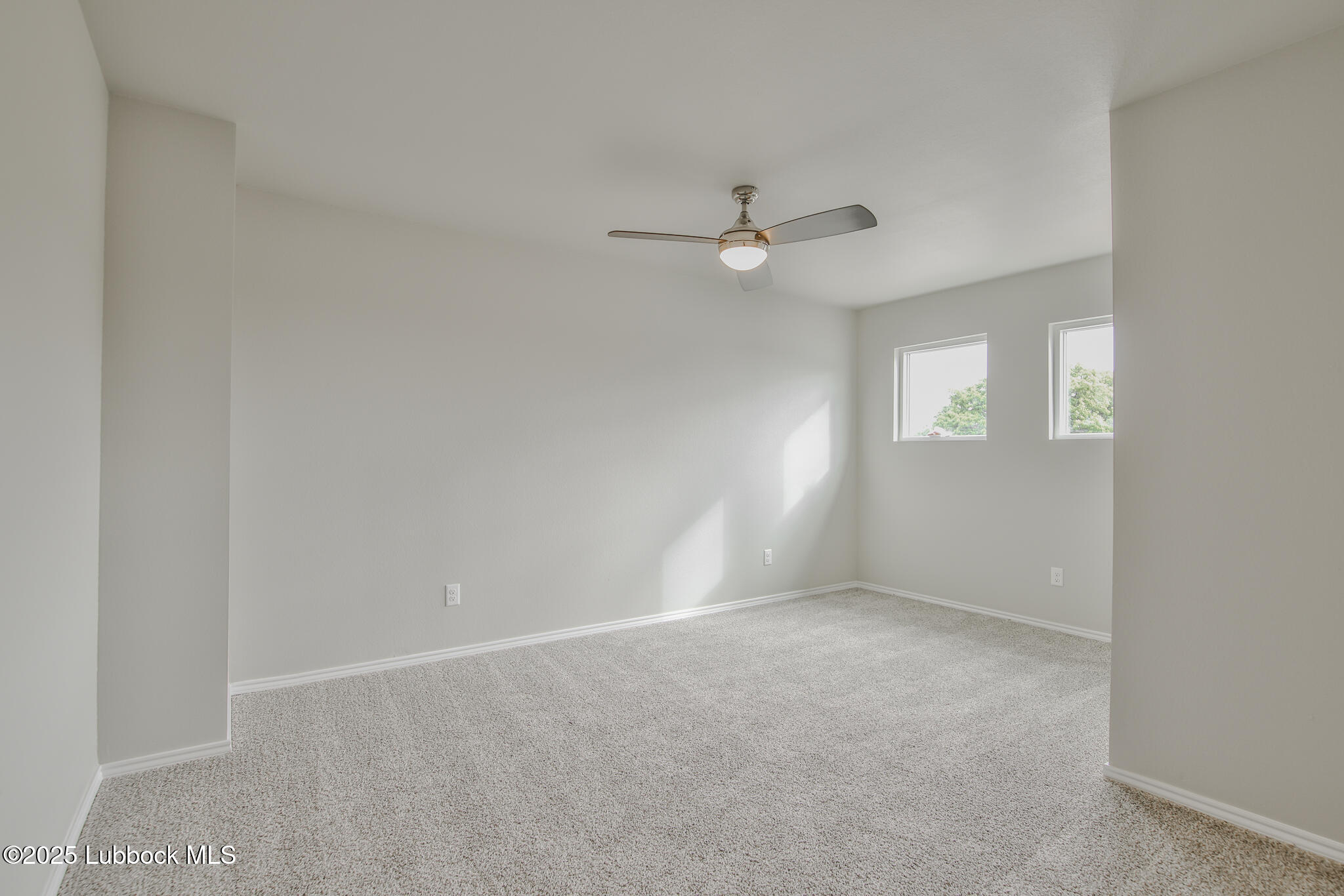 3119-3121 74th Street Property Photo 27