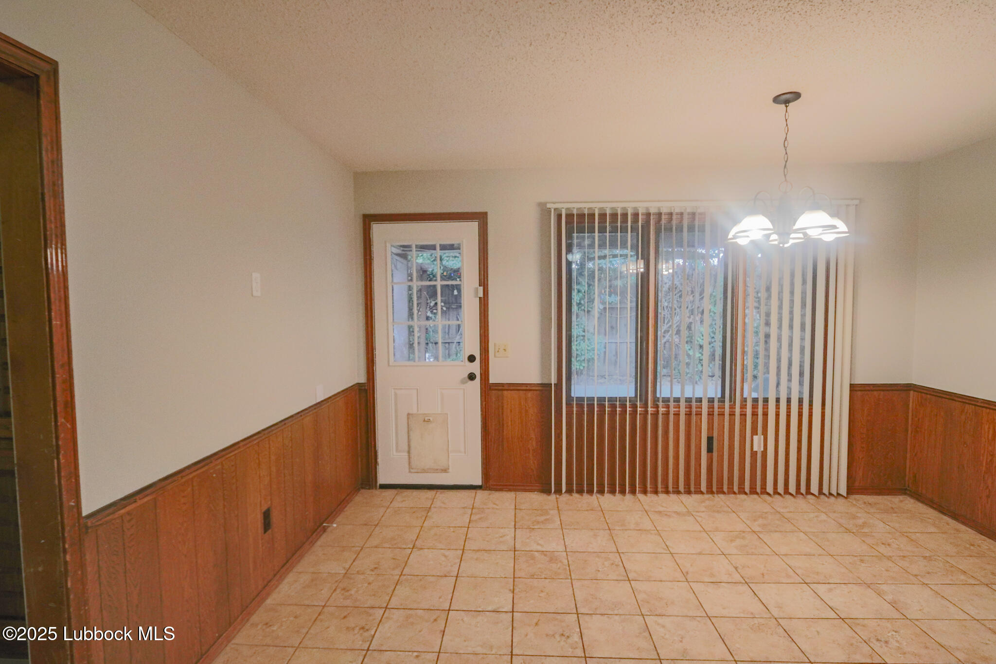 7002 Hartford Avenue Property Photo 16