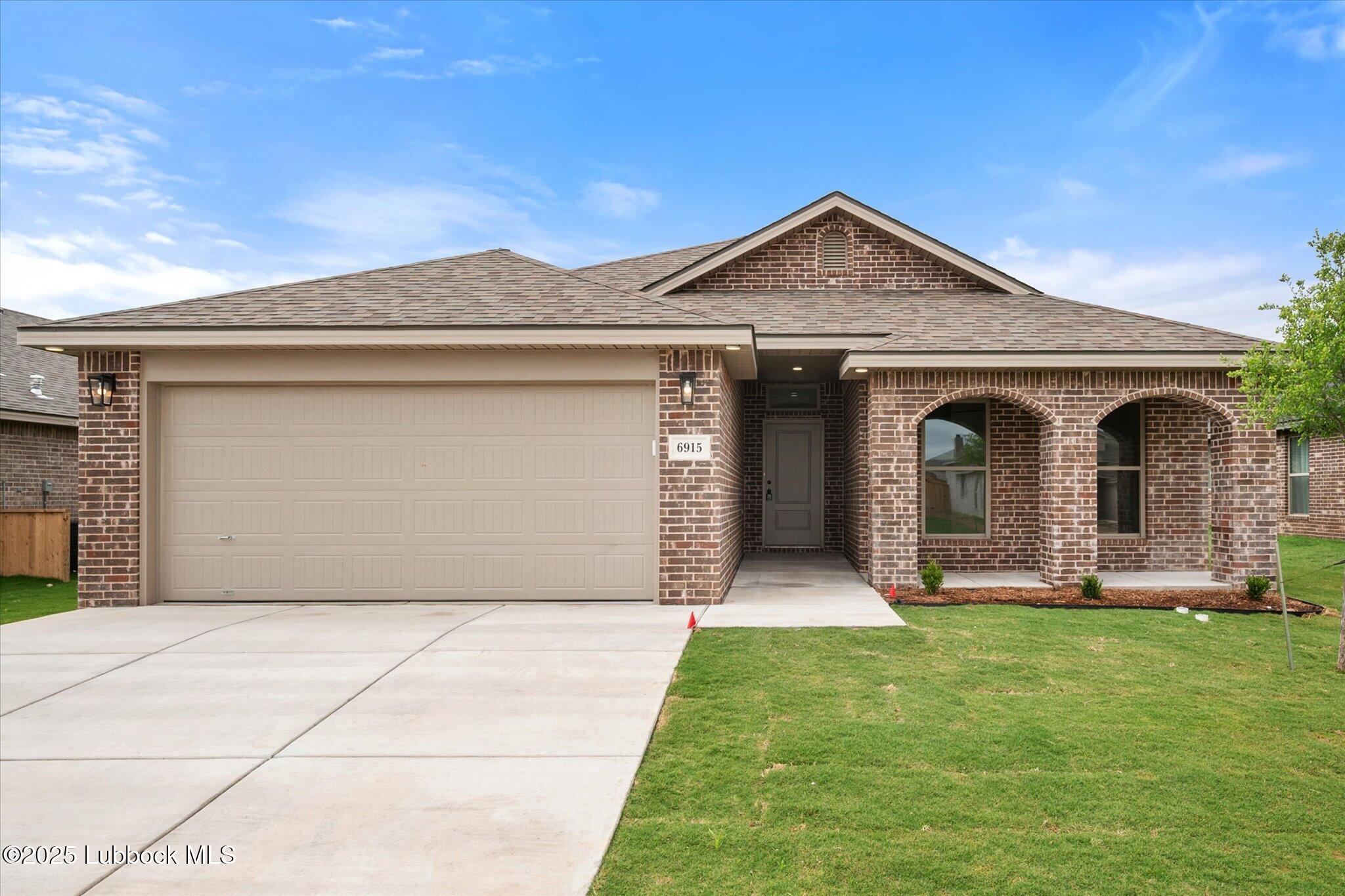 6915 55th Street Property Photo 1