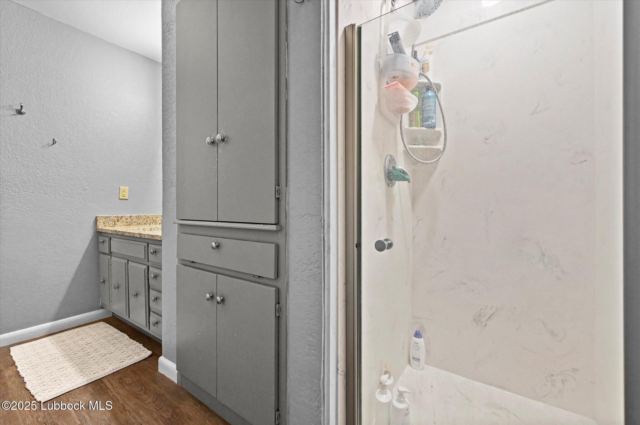 4814 62nd Street Property Photo 17