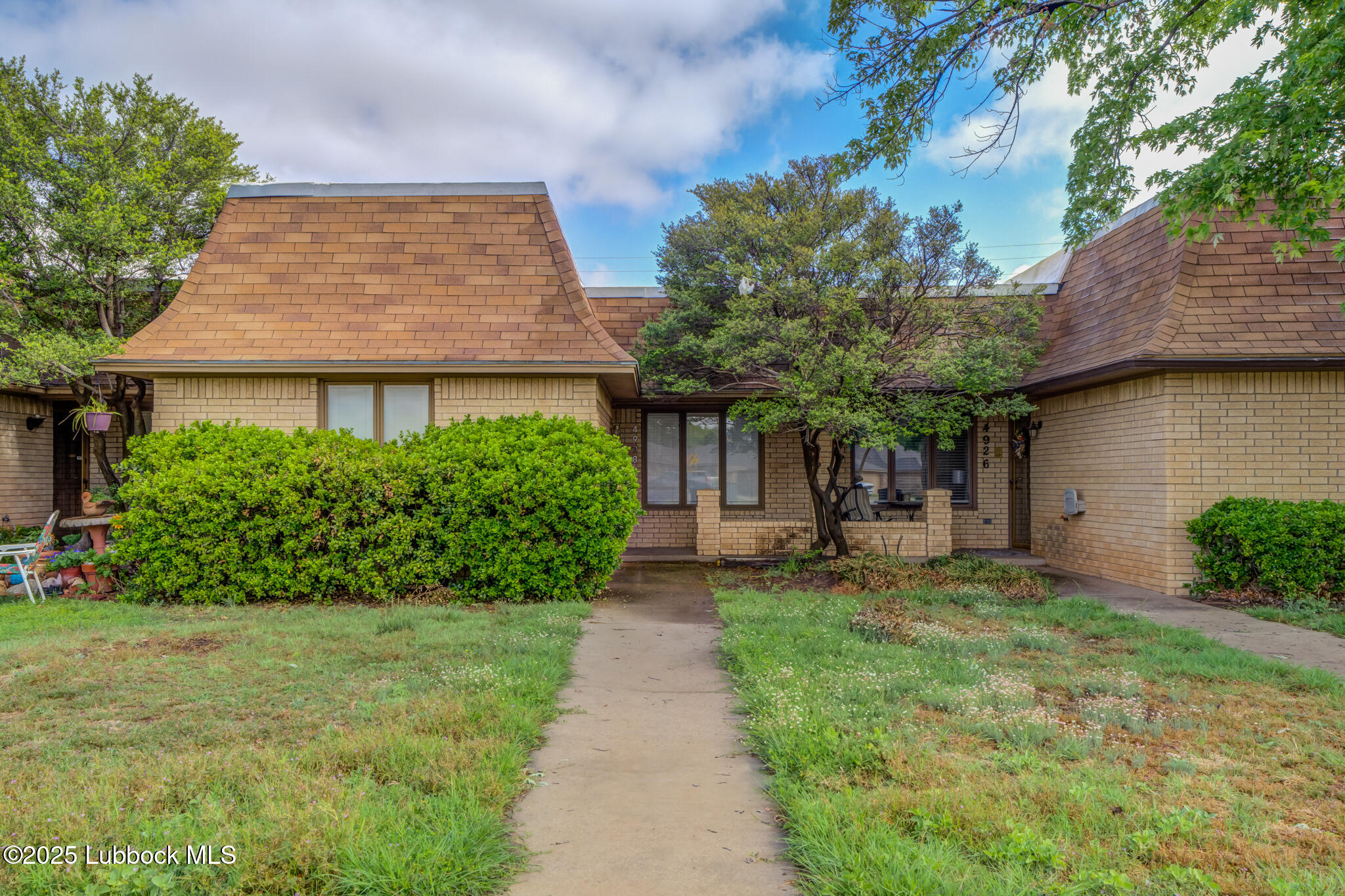 4928 64th Street Property Photo 1