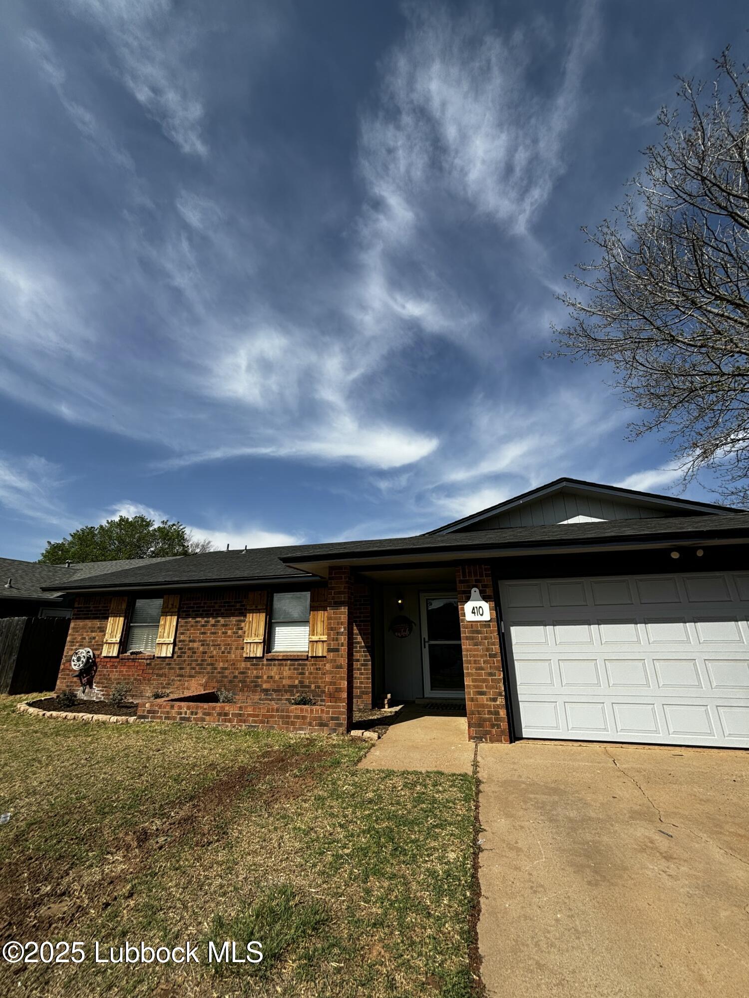 410 Ironton Avenue Property Photo 1
