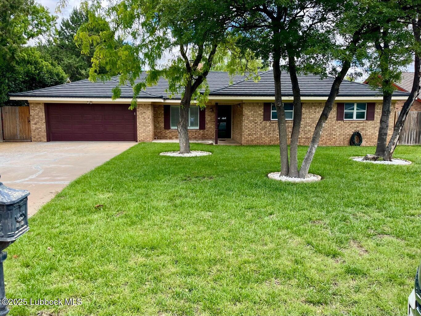 1302 Itasca Street Property Photo 1