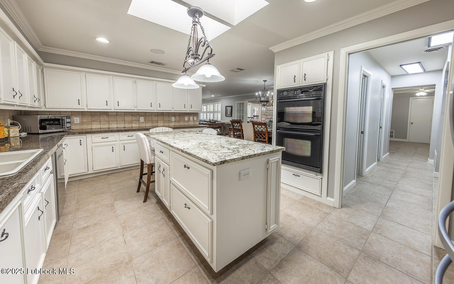 3417 56th Street Property Photo 3