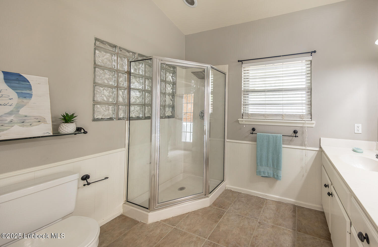 3417 56th Street Property Photo 17