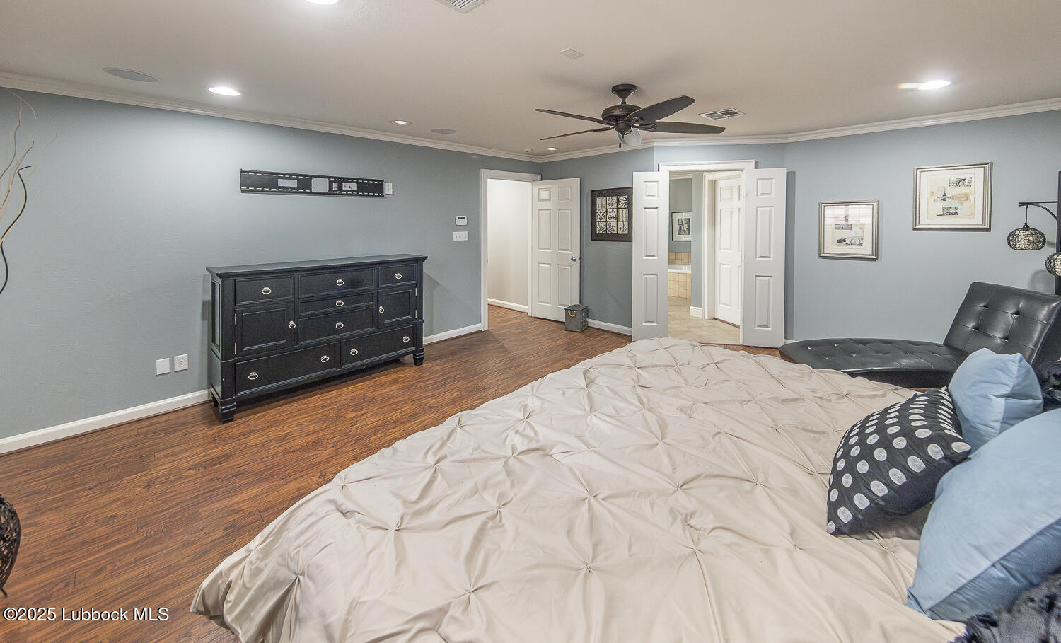 3417 56th Street Property Photo 25